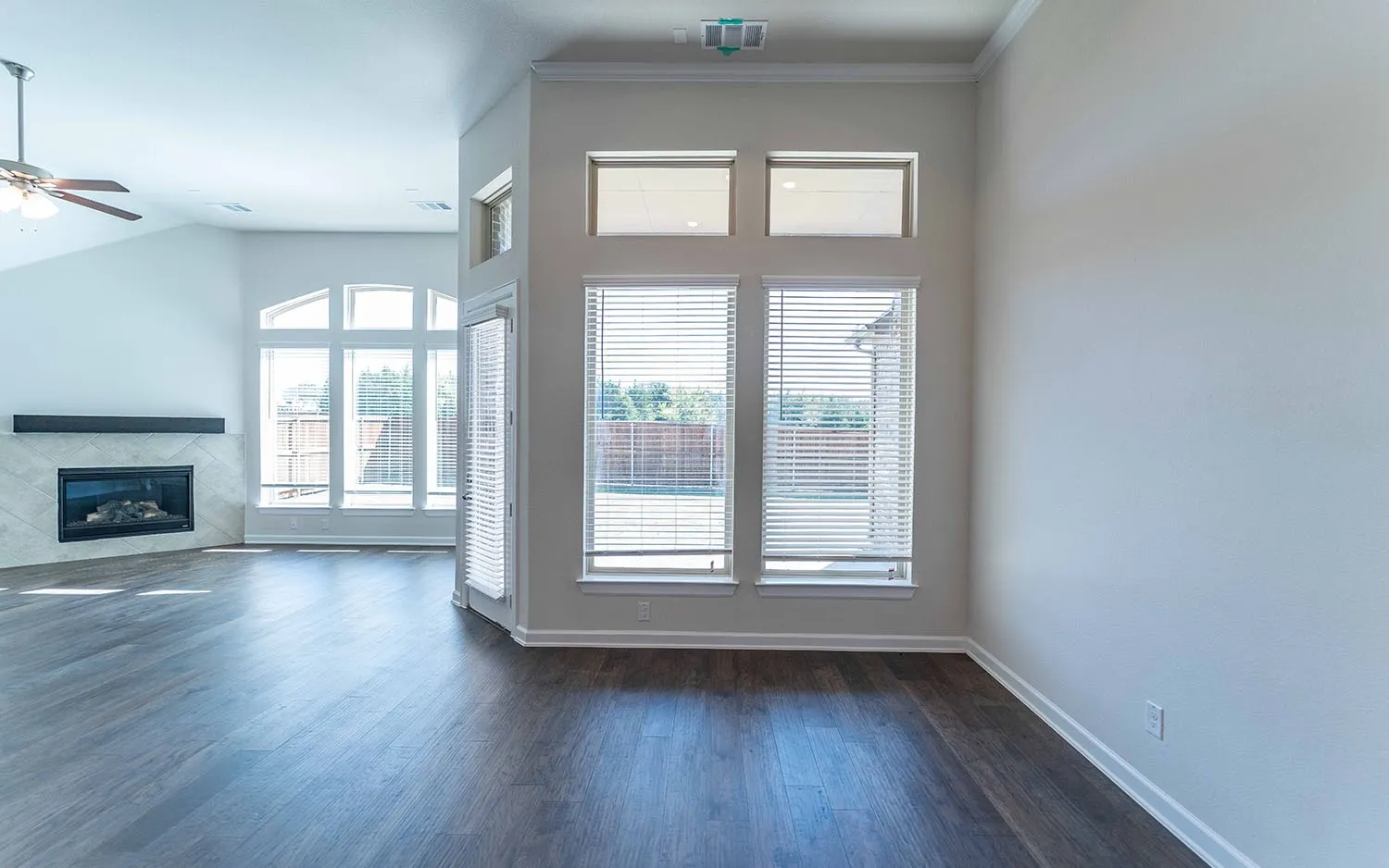 Single Family Residence For Sale in Rockwall County , 1907 Rondinella Drive, Mclendon Chisholm, Texas 75032, 4 Bedroom, 3 Bathroom, 3 Garage spaces, 3,545 Sqft, built in 2024, New Construction - Complete, Price $679,207, mls#21209434, Real Estate Agent in Mclendon Chisholm, Homes For Sale in Rockwall county, Homes For Sale in Mclendon Chisholm, Realtor in Mclendon Chisholm Texas, Real Estate Brokerage Independent Realty Texas, Luminita Cordes Realtor