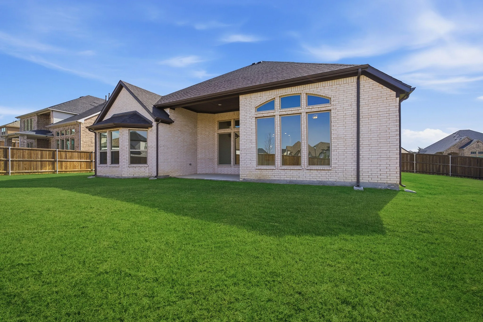 Single Family Residence For Sale in Rockwall County , 1826 Navarre Way, Mclendon Chisholm, Texas 75032, 4 Bedroom, 3 Bathroom, 3 Garage spaces, 3,545 Sqft, built in 2024, New Construction - Complete, Price $697,225, mls#21209443, Real Estate Agent in Mclendon Chisholm, Homes For Sale in Rockwall county, Homes For Sale in Mclendon Chisholm, Realtor in Mclendon Chisholm Texas, Real Estate Brokerage Independent Realty Texas, Luminita Cordes Realtor
