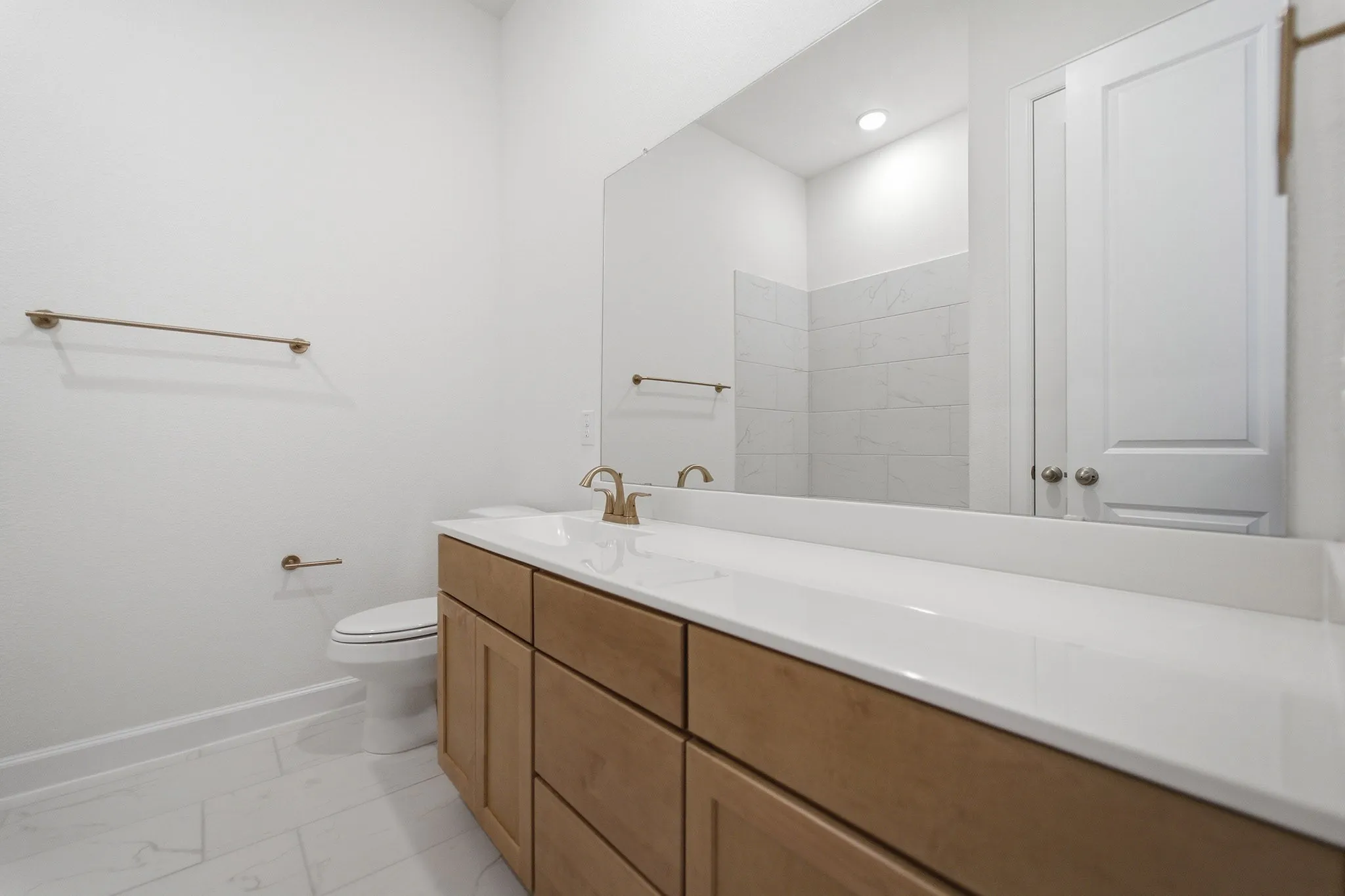 Single Family Residence For Sale in Rockwall County , 1826 Navarre Way, Mclendon Chisholm, Texas 75032, 4 Bedroom, 3 Bathroom, 3 Garage spaces, 3,545 Sqft, built in 2024, New Construction - Complete, Price $697,225, mls#21209443, Real Estate Agent in Mclendon Chisholm, Homes For Sale in Rockwall county, Homes For Sale in Mclendon Chisholm, Realtor in Mclendon Chisholm Texas, Real Estate Brokerage Independent Realty Texas, Luminita Cordes Realtor
