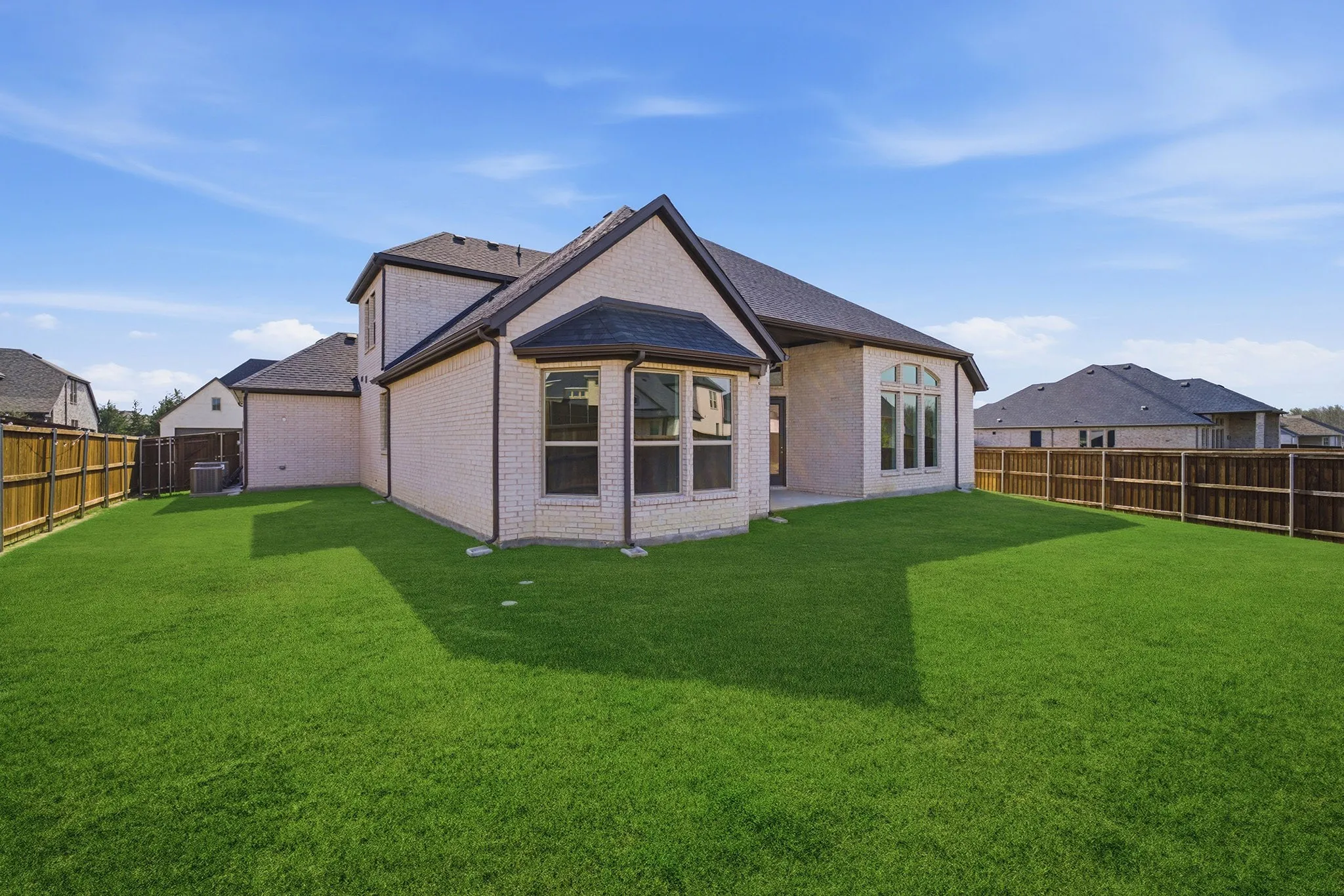 Single Family Residence For Sale in Rockwall County , 1826 Navarre Way, Mclendon Chisholm, Texas 75032, 4 Bedroom, 3 Bathroom, 3 Garage spaces, 3,545 Sqft, built in 2024, New Construction - Complete, Price $697,225, mls#21209443, Real Estate Agent in Mclendon Chisholm, Homes For Sale in Rockwall county, Homes For Sale in Mclendon Chisholm, Realtor in Mclendon Chisholm Texas, Real Estate Brokerage Independent Realty Texas, Luminita Cordes Realtor