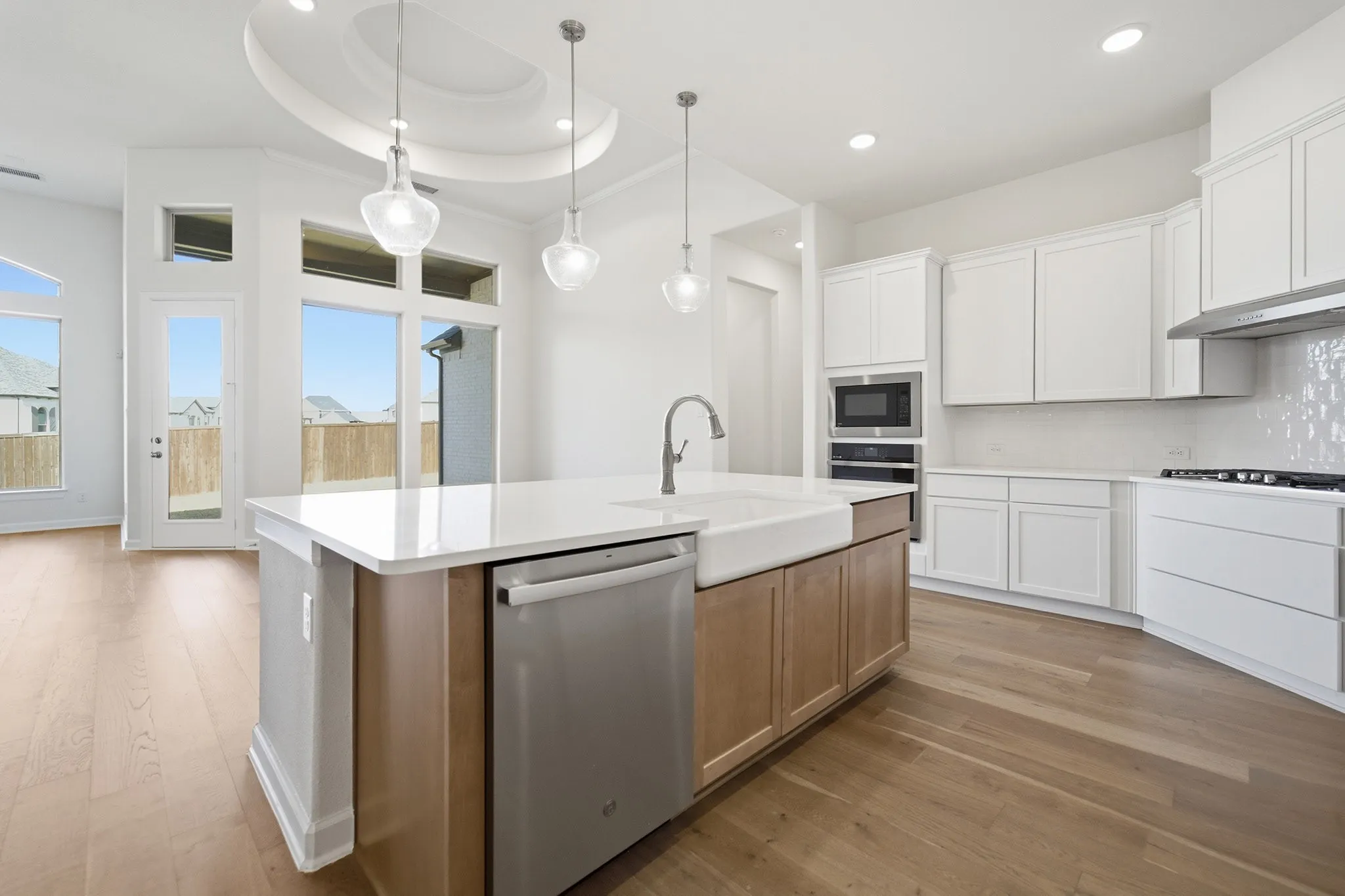 Single Family Residence For Sale in Rockwall County , 1826 Navarre Way, Mclendon Chisholm, Texas 75032, 4 Bedroom, 3 Bathroom, 3 Garage spaces, 3,545 Sqft, built in 2024, New Construction - Complete, Price $697,225, mls#21209443, Real Estate Agent in Mclendon Chisholm, Homes For Sale in Rockwall county, Homes For Sale in Mclendon Chisholm, Realtor in Mclendon Chisholm Texas, Real Estate Brokerage Independent Realty Texas, Luminita Cordes Realtor
