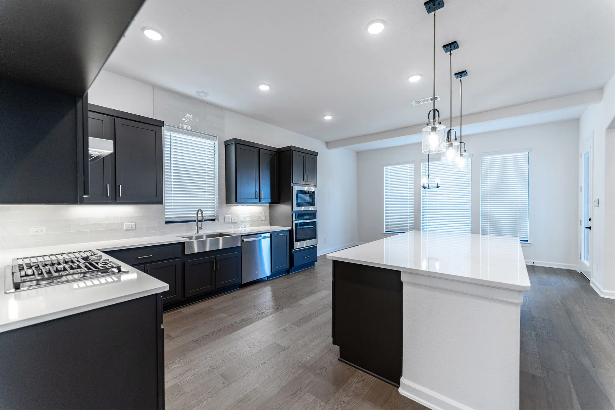 Single Family Residence For Sale in Rockwall County , 1818 Verona Lane, Mclendon Chisholm, Texas 75032, 5 Bedroom, 4 Bathroom, 3 Garage spaces, 4,052 Sqft, built in 2025, New Construction - Incomplete, mls#21209427, Real Estate Agent in Mclendon Chisholm, Homes For Sale in Rockwall county, Homes For Sale in Mclendon Chisholm, Realtor in Mclendon Chisholm Texas, Real Estate Brokerage Independent Realty Texas, Luminita Cordes Realtor