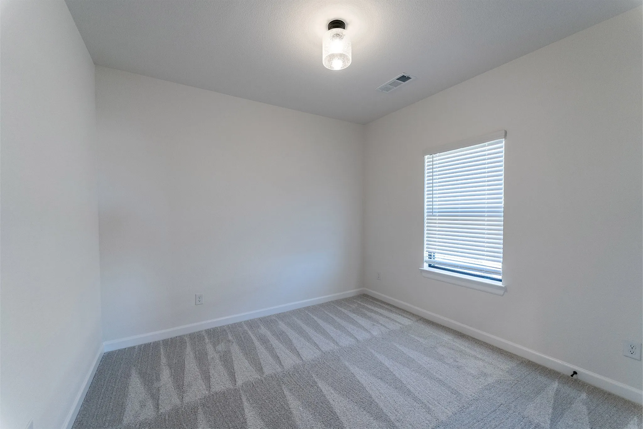 Single Family Residence For Sale in Rockwall County , 1818 Verona Lane, Mclendon Chisholm, Texas 75032, 5 Bedroom, 4 Bathroom, 3 Garage spaces, 4,052 Sqft, built in 2025, New Construction - Incomplete, mls#21209427, Real Estate Agent in Mclendon Chisholm, Homes For Sale in Rockwall county, Homes For Sale in Mclendon Chisholm, Realtor in Mclendon Chisholm Texas, Real Estate Brokerage Independent Realty Texas, Luminita Cordes Realtor