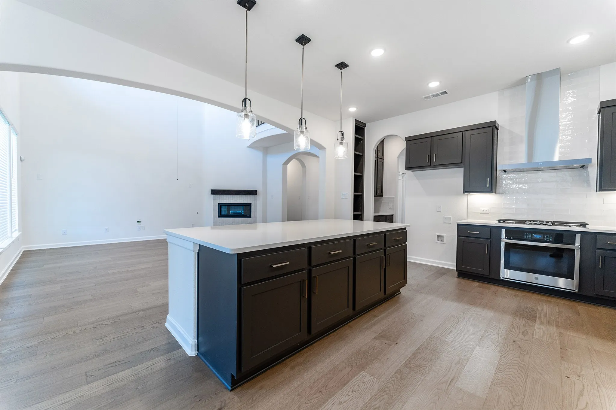 Single Family Residence For Sale in Rockwall County , 1818 Verona Lane, Mclendon Chisholm, Texas 75032, 5 Bedroom, 4 Bathroom, 3 Garage spaces, 4,052 Sqft, built in 2025, New Construction - Incomplete, mls#21209427, Real Estate Agent in Mclendon Chisholm, Homes For Sale in Rockwall county, Homes For Sale in Mclendon Chisholm, Realtor in Mclendon Chisholm Texas, Real Estate Brokerage Independent Realty Texas, Luminita Cordes Realtor