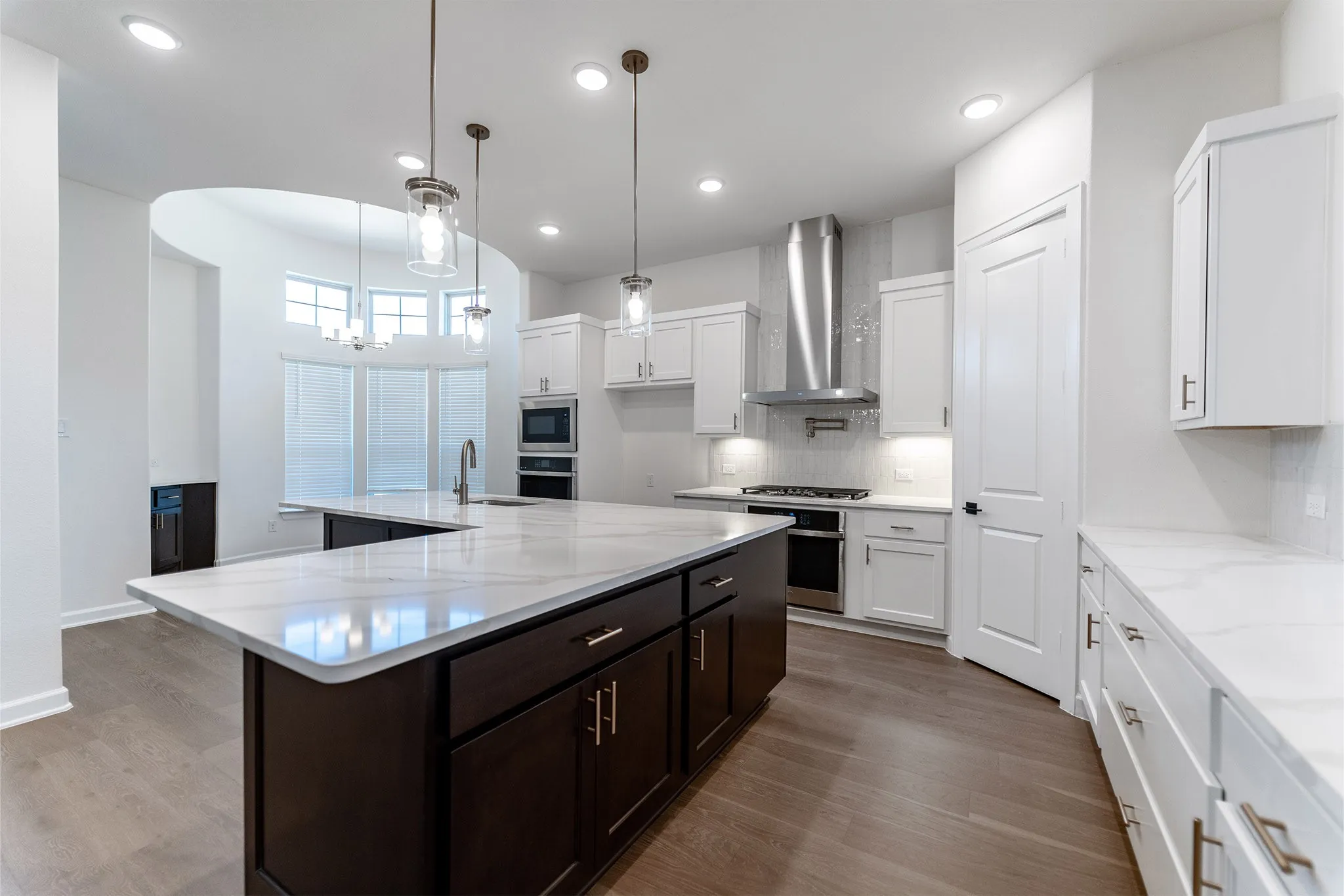 Single Family Residence For Sale in Rockwall County , 1814 Verona Lane, Mclendon Chisholm, Texas 75032, 4 Bedroom, 4 Bathroom, 3 Garage spaces, 3,712 Sqft, built in 2025, New Construction - Complete, mls#21209410, Real Estate Agent in Mclendon Chisholm, Homes For Sale in Rockwall county, Homes For Sale in Mclendon Chisholm, Realtor in Mclendon Chisholm Texas, Real Estate Brokerage Independent Realty Texas, Luminita Cordes Realtor
