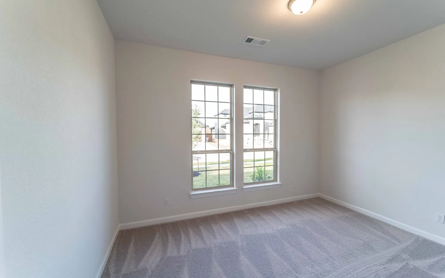 Single Family Residence For Sale in Rockwall County , 1855 Navarre Way, Mclendon Chisholm, Texas 75032, 4 Bedroom, 4 Bathroom, Garage spaces, 2,968 Sqft, built in 2022, New Construction - Complete, Price $610,422, mls#21209478, Real Estate Agent in Mclendon Chisholm, Homes For Sale in Rockwall county, Homes For Sale in Mclendon Chisholm, Realtor in Mclendon Chisholm Texas, Real Estate Brokerage Independent Realty Texas, Luminita Cordes Realtor