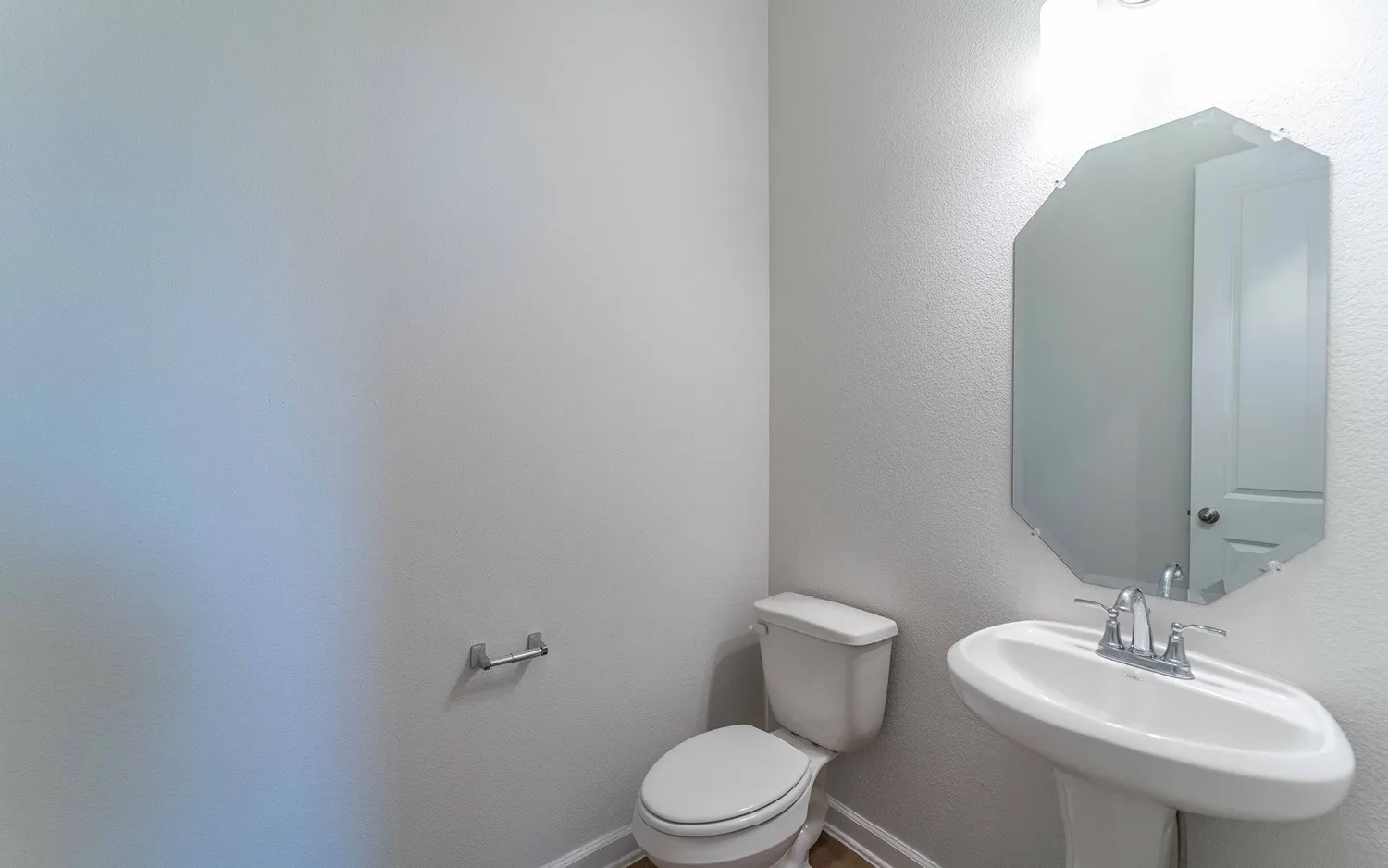 Single Family Residence For Sale in Rockwall County , 1855 Navarre Way, Mclendon Chisholm, Texas 75032, 4 Bedroom, 4 Bathroom, Garage spaces, 2,968 Sqft, built in 2022, New Construction - Complete, Price $610,422, mls#21209478, Real Estate Agent in Mclendon Chisholm, Homes For Sale in Rockwall county, Homes For Sale in Mclendon Chisholm, Realtor in Mclendon Chisholm Texas, Real Estate Brokerage Independent Realty Texas, Luminita Cordes Realtor