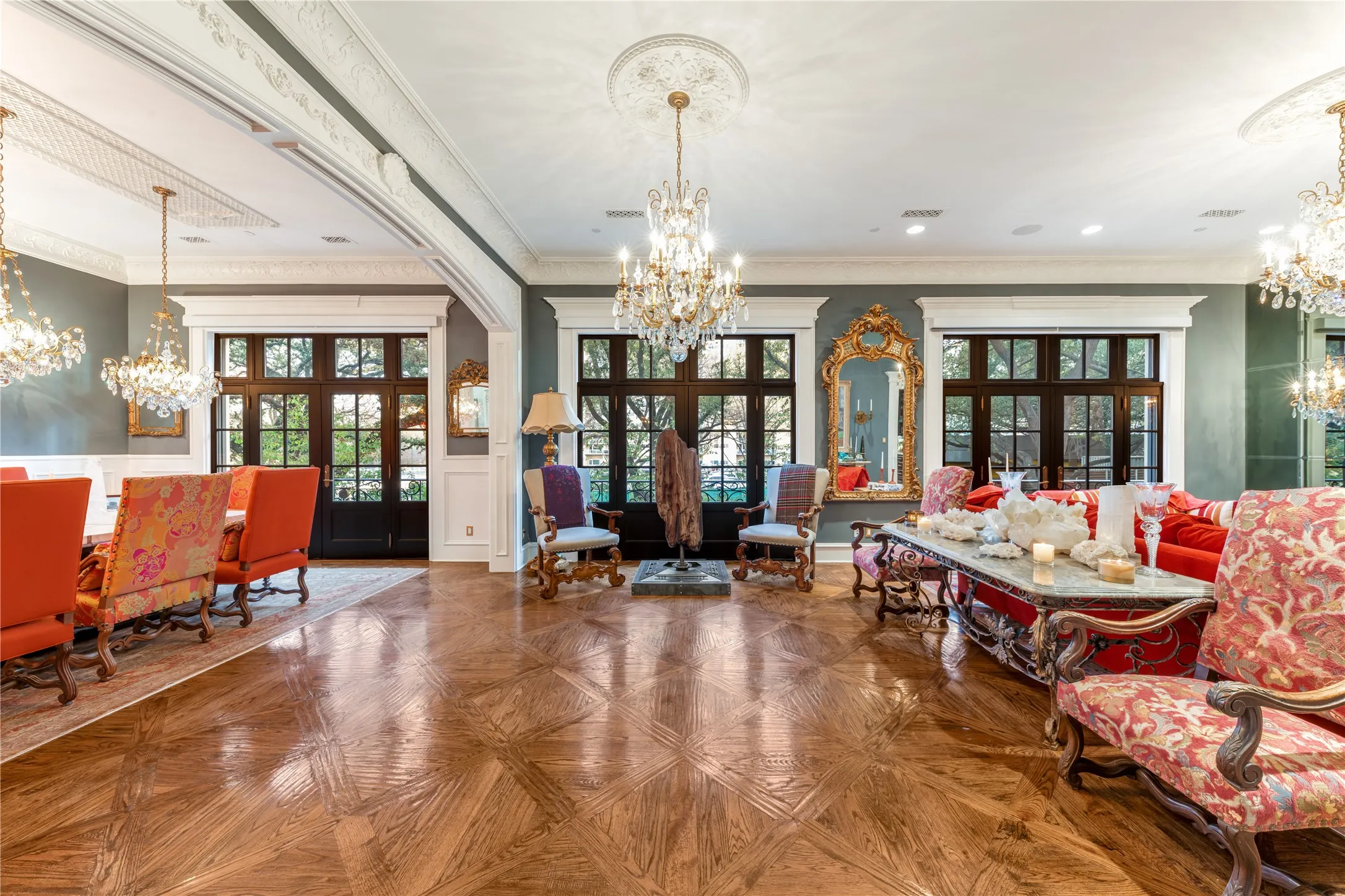 Single Family Residence For Sale in Dallas County , 3901 Turtle Creek Boulevard 15, Dallas, Texas 75219, 4 Bedrooms, 9 Bathrooms, 3 Garage spaces, 6,712 Sqft, built in 2014, Preowned, Price $5,950,000, mls#21206735, Real Estate Agent in Dallas, Homes For Sale in Dallas county, Homes For Sale in Dallas, Realtor in Dallas Texas, Real Estate Brokerage Independent Realty Texas, Luminita Cordes Realtor