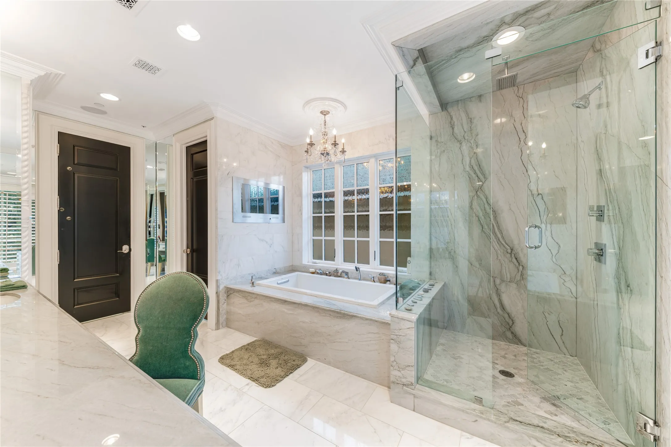 Single Family Residence For Sale in Dallas County , 3901 Turtle Creek Boulevard 15, Dallas, Texas 75219, 4 Bedrooms, 9 Bathrooms, 3 Garage spaces, 6,712 Sqft, built in 2014, Preowned, Price $5,950,000, mls#21206735, Real Estate Agent in Dallas, Homes For Sale in Dallas county, Homes For Sale in Dallas, Realtor in Dallas Texas, Real Estate Brokerage Independent Realty Texas, Luminita Cordes Realtor