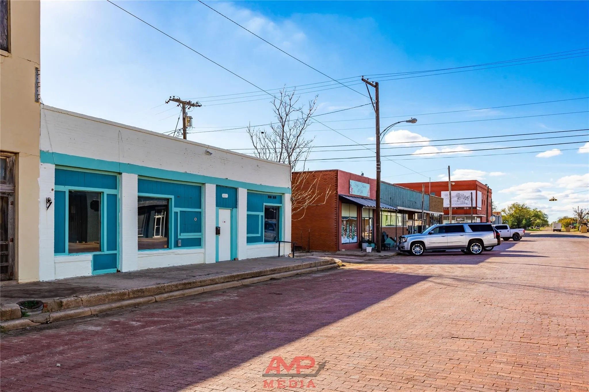 Retail For Sale in Taylor County , 1017 N 2nd, Merkel, Texas 79536, 0, 0, Garage spaces, 0 Sqft, built in 1920, Preowned, Price $39,500, mls#21209499, Real Estate Agent in Merkel, Homes For Sale in Taylor county, Homes For Sale in Merkel, Realtor in Merkel Texas, Real Estate Brokerage Independent Realty Texas, Luminita Cordes Realtor