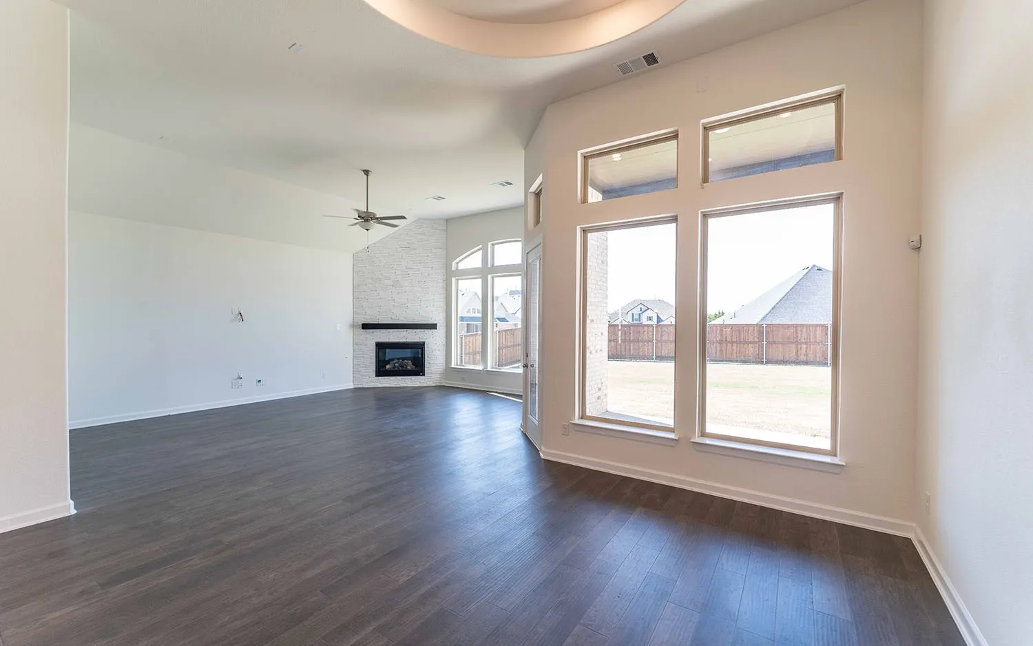 Single Family Residence For Sale in Rockwall County , 1855 Verona Lane, Mclendon Chisholm, Texas 75032, 4 Bedroom, 3 Bathroom, 3 Garage spaces, 3,545 Sqft, built in 2023, New Construction - Complete, Price $698,297, mls#21209516, Real Estate Agent in Mclendon Chisholm, Homes For Sale in Rockwall county, Homes For Sale in Mclendon Chisholm, Realtor in Mclendon Chisholm Texas, Real Estate Brokerage Independent Realty Texas, Luminita Cordes Realtor