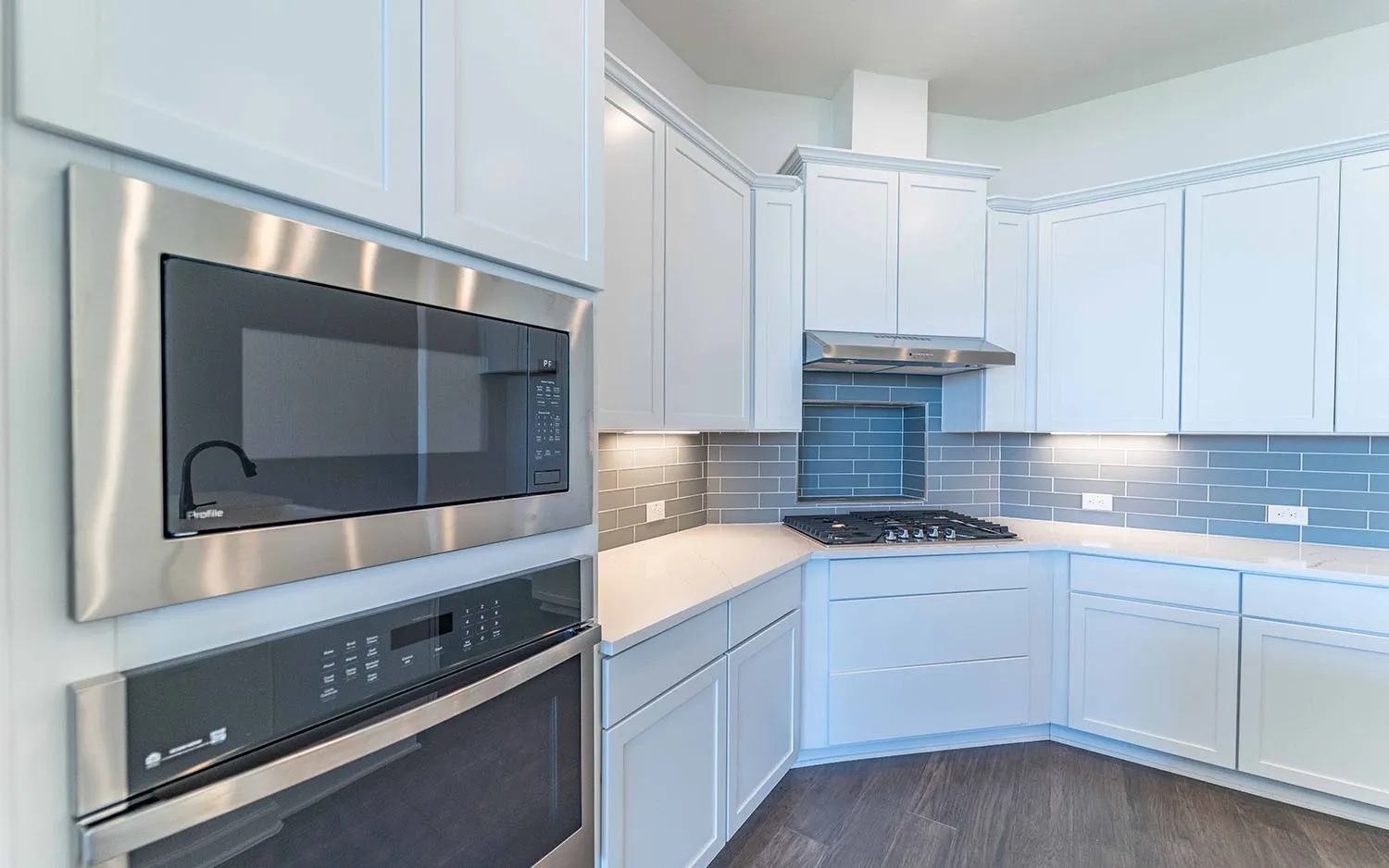 Single Family Residence For Sale in Rockwall County , 1855 Verona Lane, Mclendon Chisholm, Texas 75032, 4 Bedroom, 3 Bathroom, 3 Garage spaces, 3,545 Sqft, built in 2023, New Construction - Complete, Price $698,297, mls#21209516, Real Estate Agent in Mclendon Chisholm, Homes For Sale in Rockwall county, Homes For Sale in Mclendon Chisholm, Realtor in Mclendon Chisholm Texas, Real Estate Brokerage Independent Realty Texas, Luminita Cordes Realtor