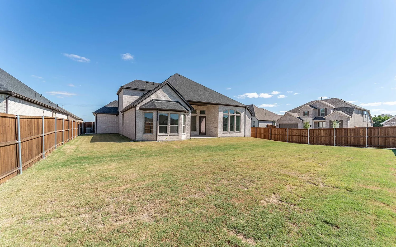 Single Family Residence For Sale in Rockwall County , 1855 Verona Lane, Mclendon Chisholm, Texas 75032, 4 Bedroom, 3 Bathroom, 3 Garage spaces, 3,545 Sqft, built in 2023, New Construction - Complete, Price $698,297, mls#21209516, Real Estate Agent in Mclendon Chisholm, Homes For Sale in Rockwall county, Homes For Sale in Mclendon Chisholm, Realtor in Mclendon Chisholm Texas, Real Estate Brokerage Independent Realty Texas, Luminita Cordes Realtor