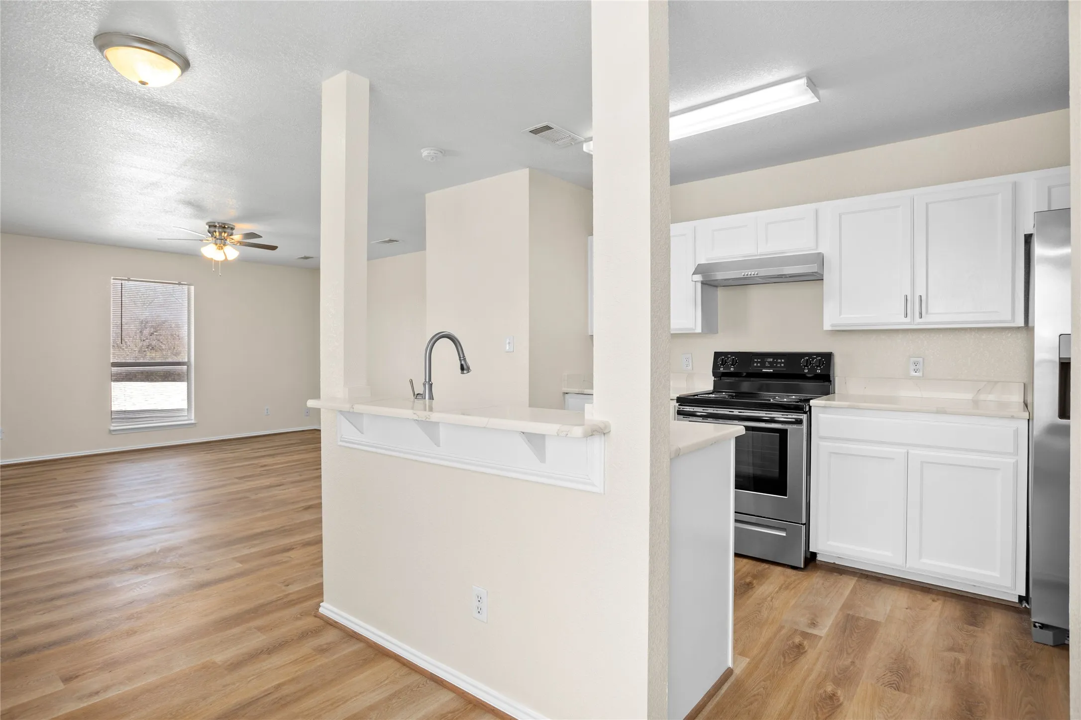 Quadruplex For Rent in Parker County , 757 Olive Branch Road, Brock, Texas 76087, 3 Bedroom, 2 Bathroom, Garage spaces, 1,115 Sqft, built in 2006, Preowned, Price $1,600, mls#21209556, Real Estate Agent in Brock, Homes For Rent in Parker county, Homes For Rent in Brock, Realtor in Brock Texas, Real Estate Brokerage Independent Realty Texas, Luminita Cordes Realtor