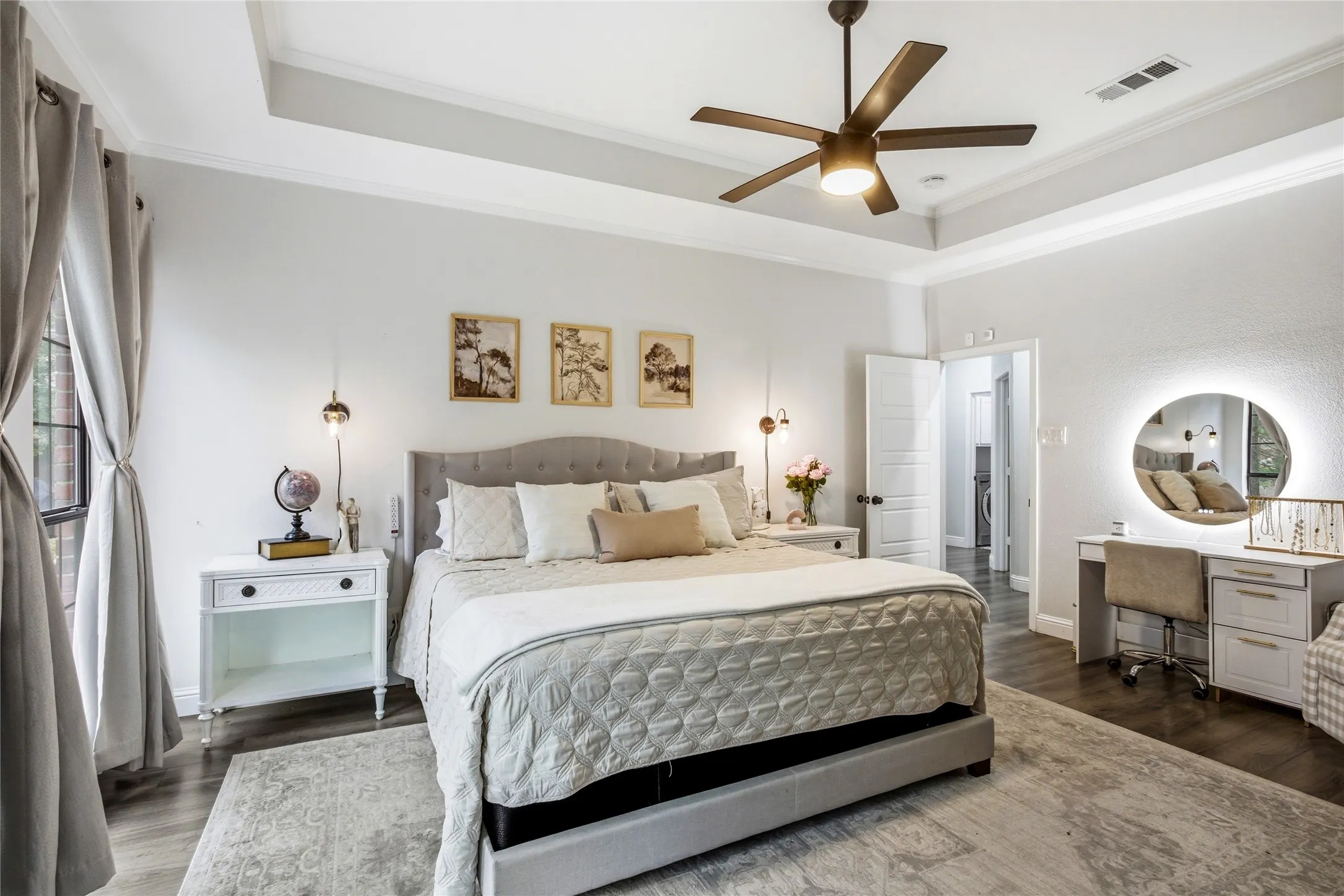Single Family Residence For Sale in Dallas County , 822 Longmeadow Court, De Soto, Texas 75115, 4 Bedroom, 3 Bathroom, 2 Garage spaces, 2,520 Sqft, built in 1993, Preowned, mls#21194929, Real Estate Agent in De Soto, Homes For Sale in Dallas county, Homes For Sale in De Soto, Realtor in De Soto Texas, Real Estate Brokerage Independent Realty Texas, Luminita Cordes Realtor