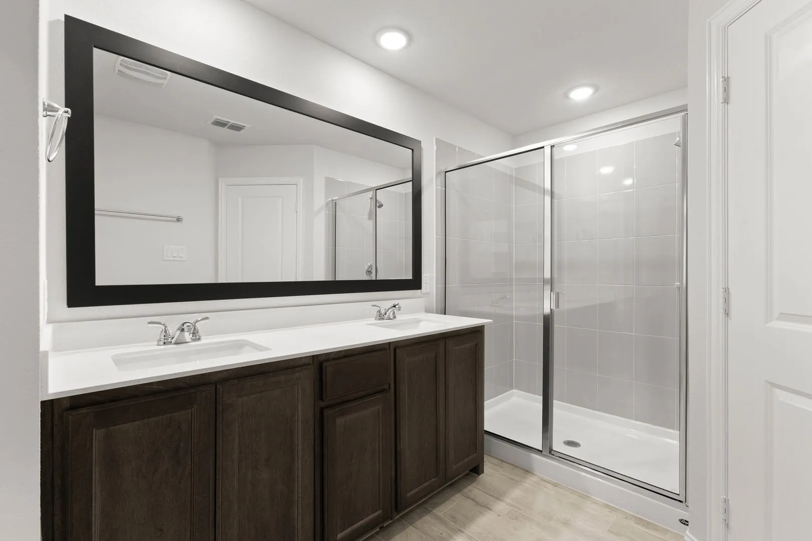 1983 Gentle Oak-Primary Suite-5