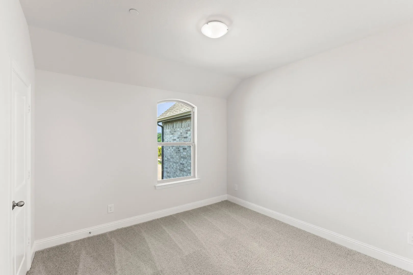 1983 Gentle Oak-Bedroom-2