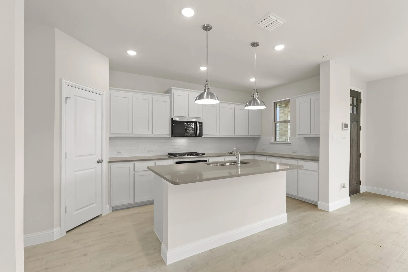1991 Gentle Oak-Kitchen-2
