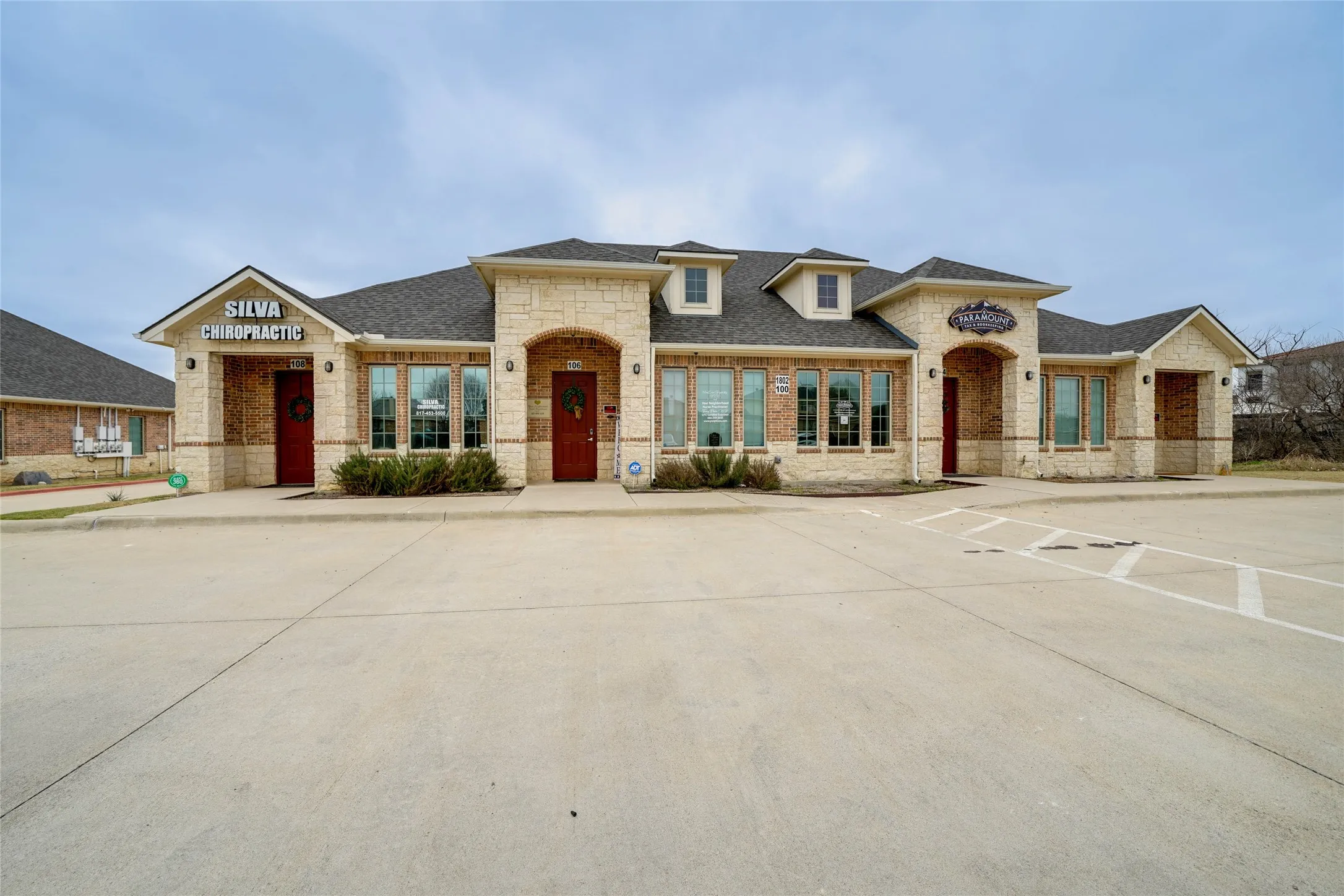 Office For Rent in Tarrant County , 1802 Mansfield Webb Road 106, Mansfield, Texas 76063, 0, 0, Garage spaces, 4,000 Sqft, built in 2019, Preowned, Price $19, mls#21209660, Real Estate Agent in Mansfield, Homes For Rent in Tarrant county, Homes For Rent in Mansfield, Realtor in Mansfield Texas, Real Estate Brokerage Independent Realty Texas, Luminita Cordes Realtor