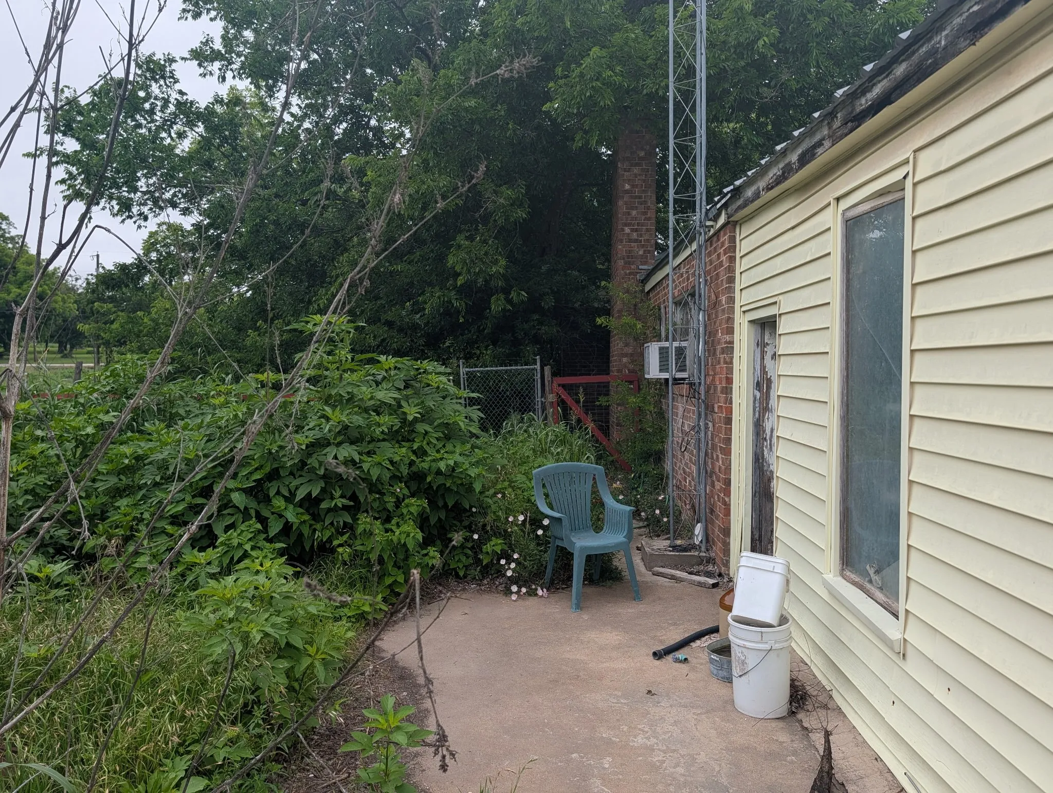 Farm For Sale in Brown County , 602 Avenue H, Blanket, Texas 76432, 3 Bedrooms, 2 Bathrooms, Garage spaces, 1,412 Sqft, built in 0, Preowned, Price $85,000, mls#21209726, Real Estate Agent in Blanket, Homes For Sale in Brown county, Homes For Sale in Blanket, Realtor in Blanket Texas, Real Estate Brokerage Independent Realty Texas, Luminita Cordes Realtor