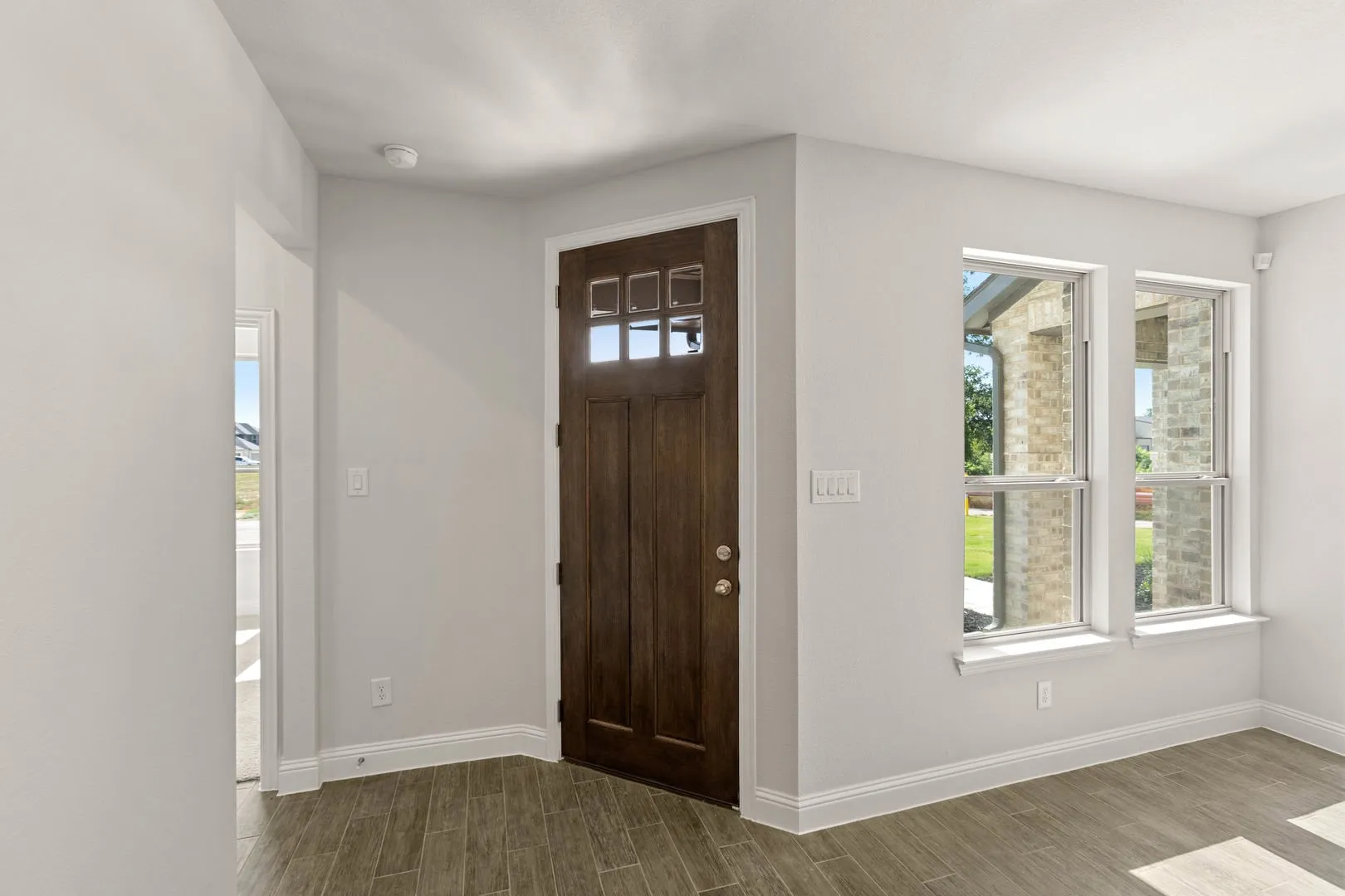 1987 Gentle Oak-Living Room-2