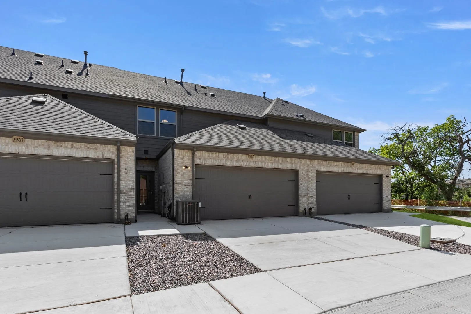 Townhouse For Sale in Denton County , 1987 Gentle Oak Trail, Corinth, Texas 76210, 4 Bedroom, 3 Bathroom, 2 Garage spaces, 1,874 Sqft, built in 2026, New Construction - Incomplete, mls#21209728, Real Estate Agent in Corinth, Homes For Sale in Denton county, Homes For Sale in Corinth, Realtor in Corinth Texas, Real Estate Brokerage Independent Realty Texas, Luminita Cordes Realtor