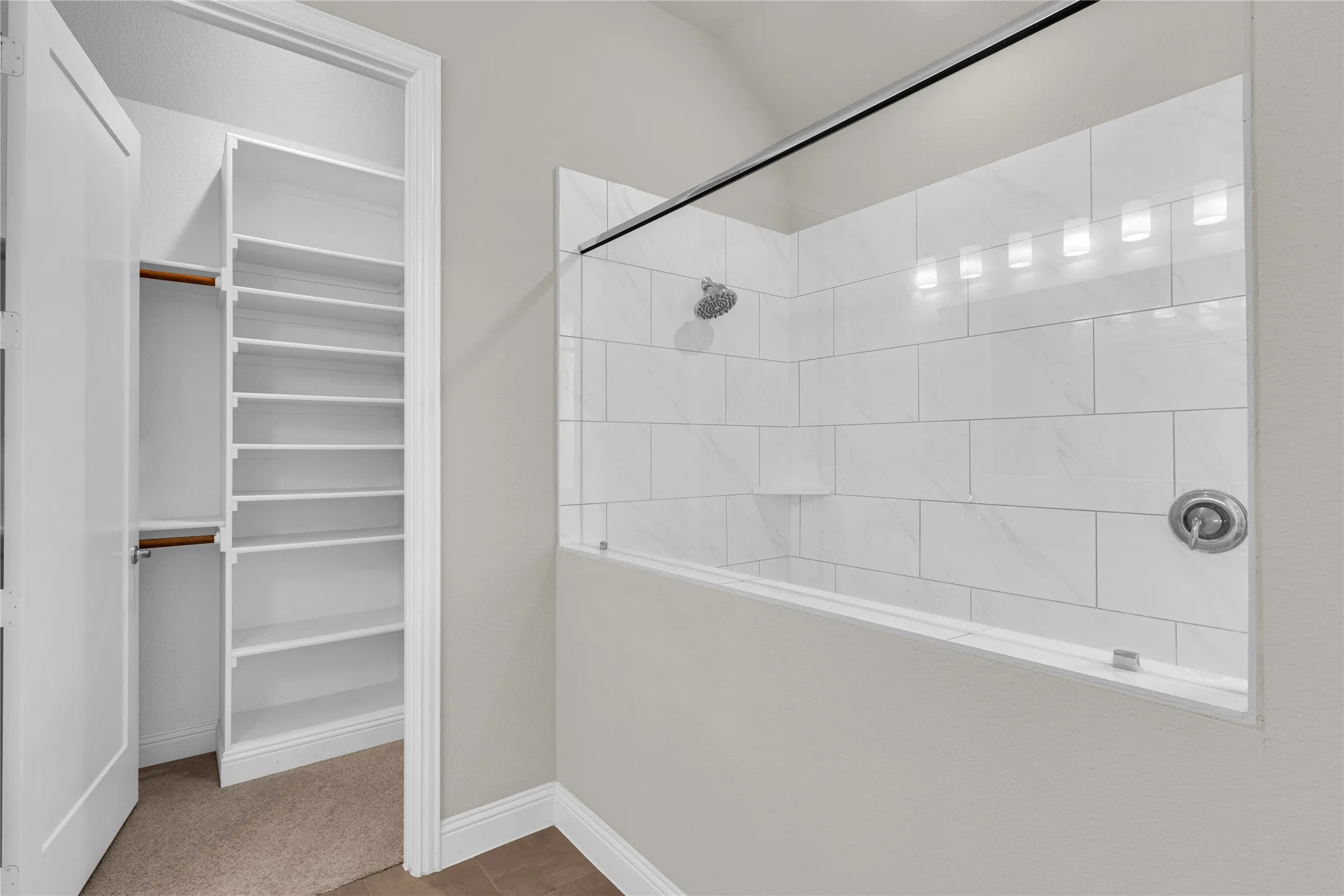 Single Family Residence For Sale in Collin County , 3816 Ironbark Way, Mc Kinney, Texas 75071, 4 Bedroom, 2 Bathroom, 2 Garage spaces, 2,049 Sqft, built in 2020, mls#21208364, Real Estate Agent in Mc Kinney, Homes For Sale in Collin county, Homes For Sale in Mc Kinney, Realtor in Mc Kinney Texas, Real Estate Brokerage Independent Realty Texas, Luminita Cordes Realtor