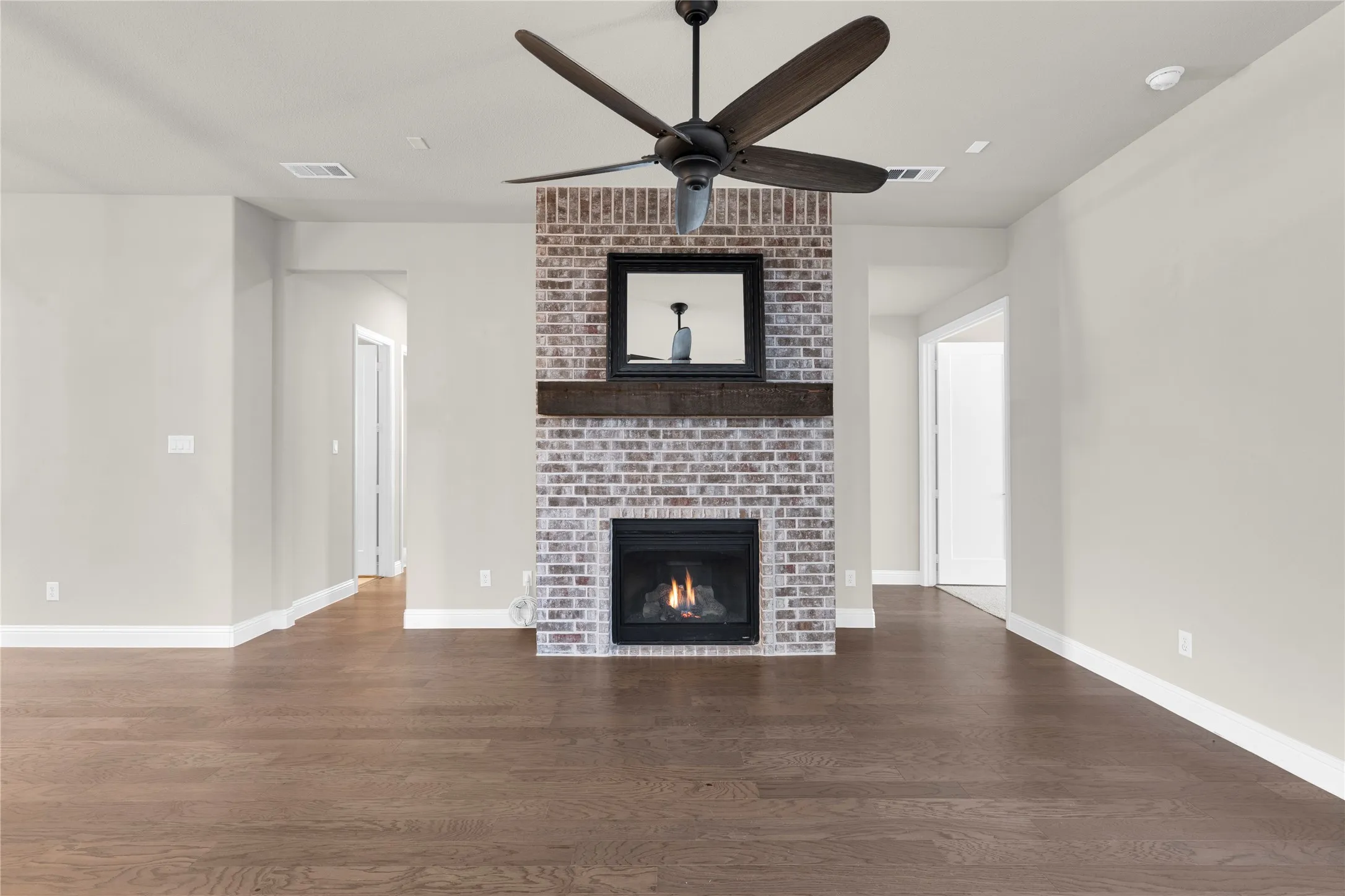Single Family Residence For Sale in Collin County , 3816 Ironbark Way, Mc Kinney, Texas 75071, 4 Bedroom, 2 Bathroom, 2 Garage spaces, 2,049 Sqft, built in 2020, mls#21208364, Real Estate Agent in Mc Kinney, Homes For Sale in Collin county, Homes For Sale in Mc Kinney, Realtor in Mc Kinney Texas, Real Estate Brokerage Independent Realty Texas, Luminita Cordes Realtor