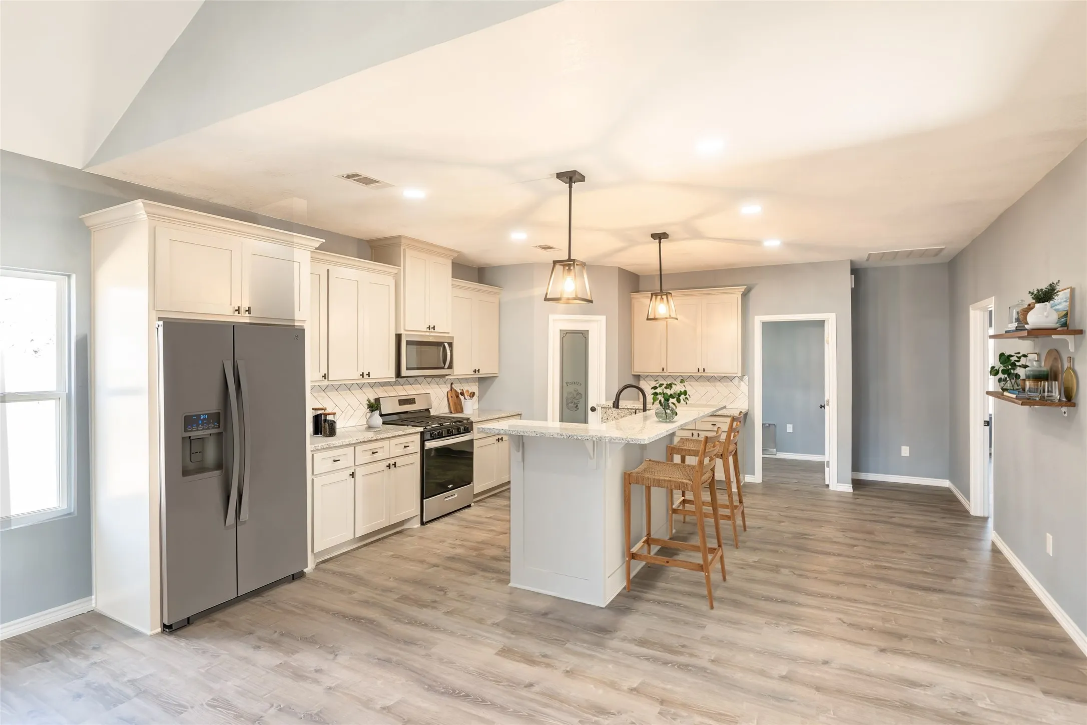 Single Family Residence For Sale in Montague County , 307 Bonham Street, Nocona, Texas 76255, 3 Bedroom, 2 Bathroom, Garage spaces, 1,587 Sqft, built in 2024, Preowned, mls#21209503, Real Estate Agent in Nocona, Homes For Sale in Montague county, Homes For Sale in Nocona, Realtor in Nocona Texas, Real Estate Brokerage Independent Realty Texas, Luminita Cordes Realtor