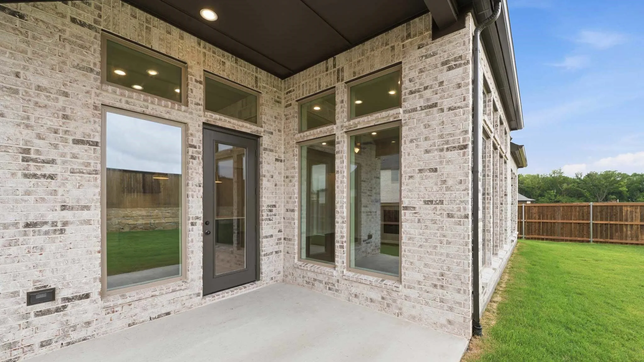 Single Family Residence For Sale in Collin County , 1816 Greenwich Lane, Celina, Texas 75009, 4 Bedroom, 4 Bathroom, 2 Garage spaces, 2,911 Sqft, built in 2026, New Construction - Incomplete, mls#21209981, Real Estate Agent in Celina, Homes For Sale in Collin county, Homes For Sale in Celina, Realtor in Celina Texas, Real Estate Brokerage Independent Realty Texas, Luminita Cordes Realtor