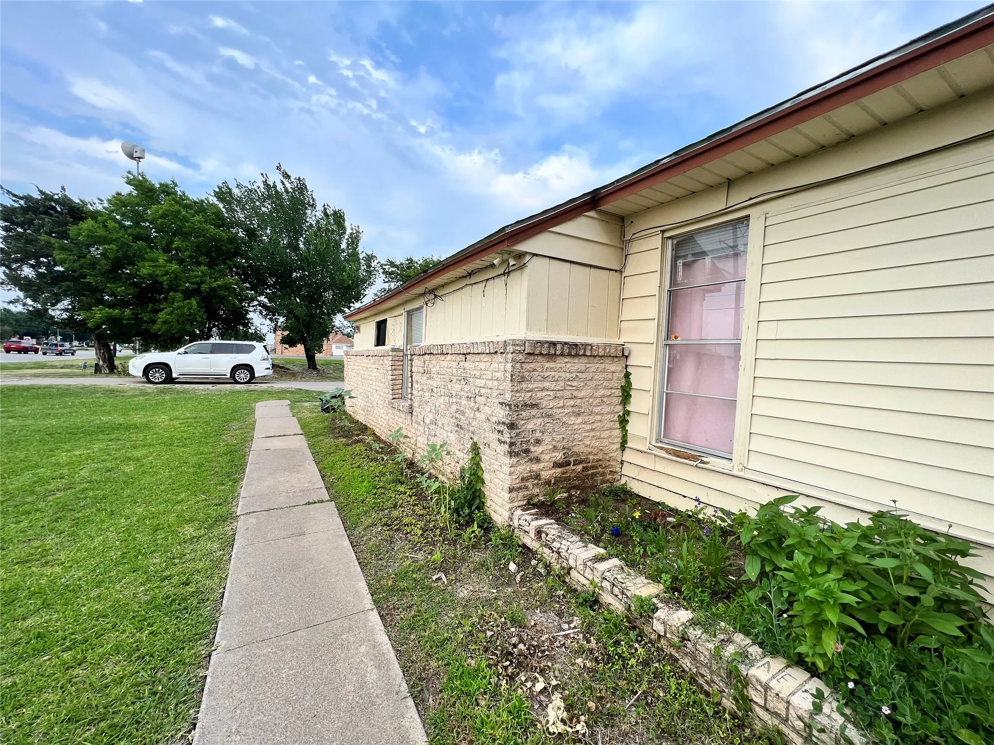 Improved Land For Sale in Dallas County , 8130 Lakeview Parkway, Rowlett, Texas 75088, 0, 0, Garage spaces, 0 Sqft, built in 1952, mls#21209988, Real Estate Agent in Rowlett, Homes For Sale in Dallas county, Homes For Sale in Rowlett, Realtor in Rowlett Texas, Real Estate Brokerage Independent Realty Texas, Luminita Cordes Realtor
