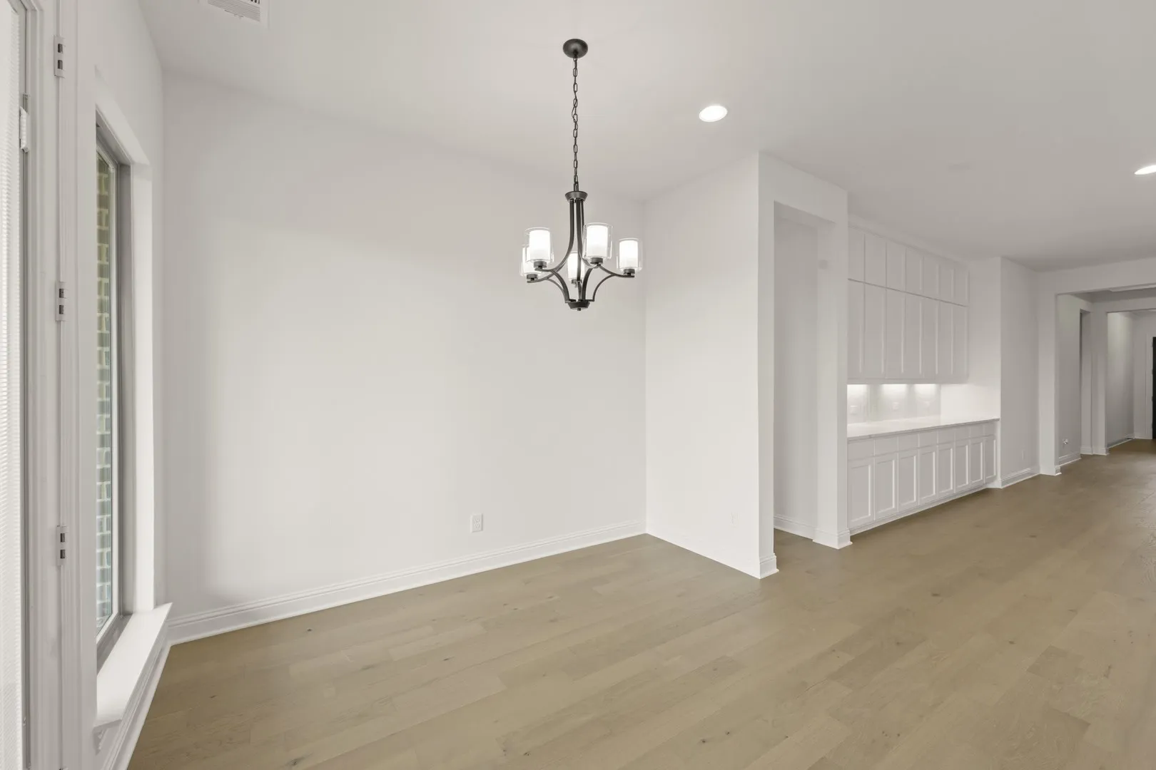 1845 Rough Ridge- Dining-1
