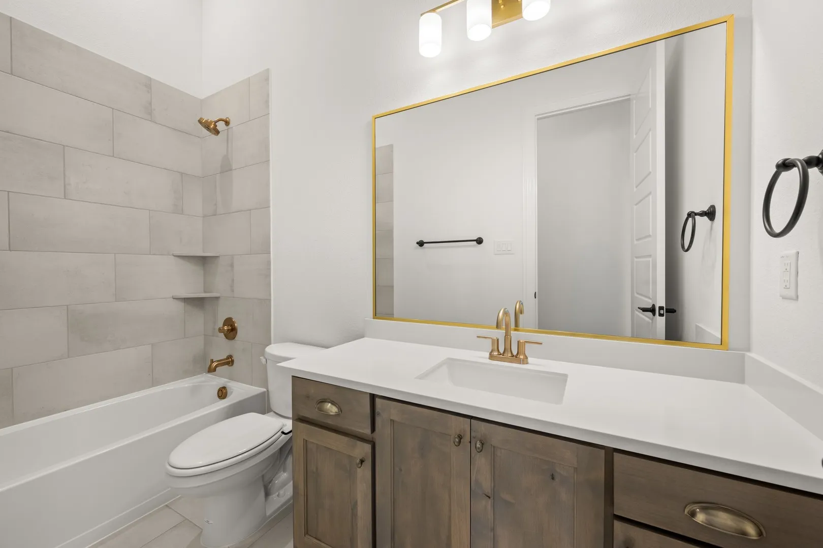3430 Arbor Grove- Primary Suite-6