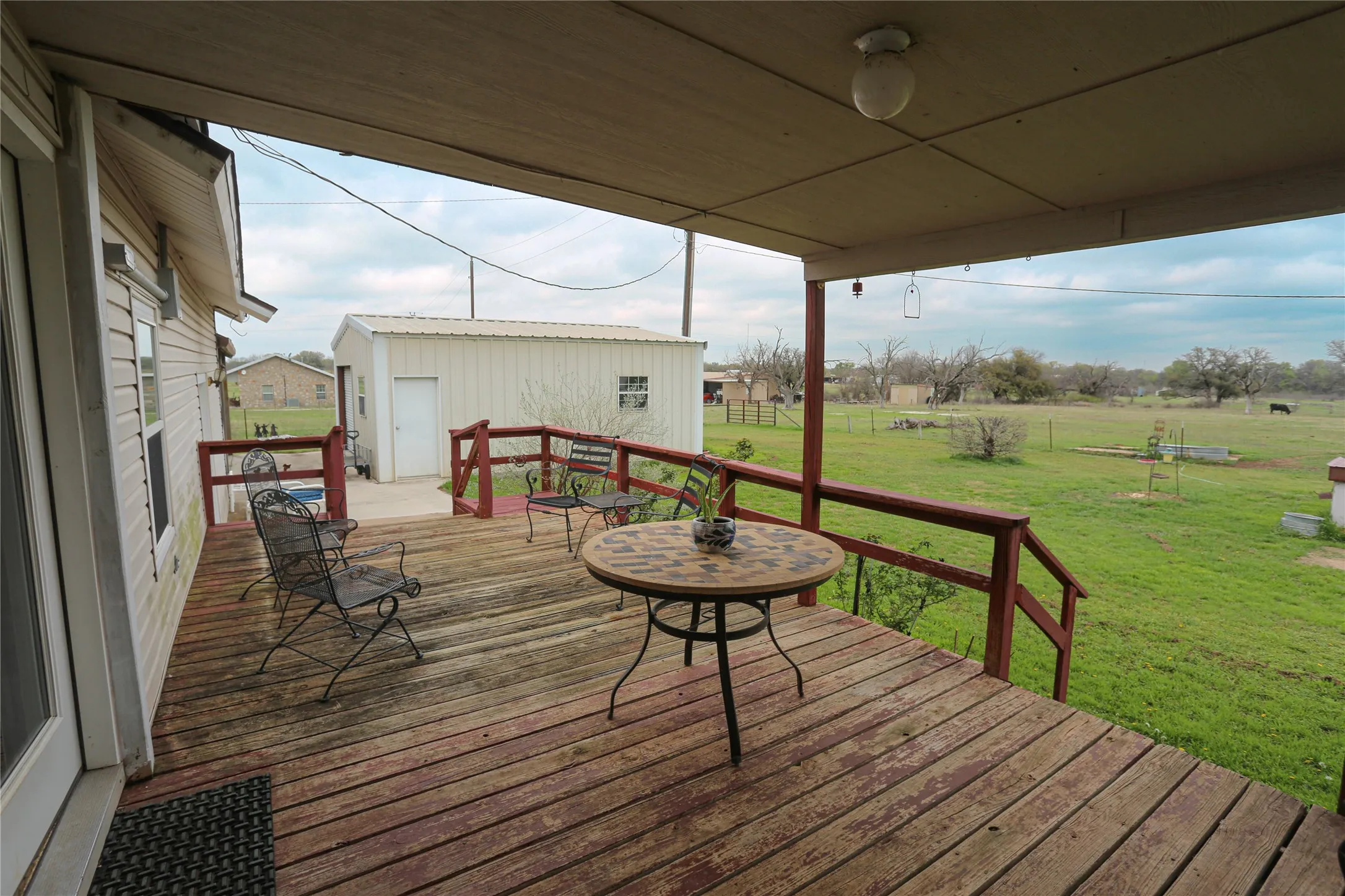 Farm For Sale in Comanche County , 12301 HWY 36, Comanche, Texas 76442, 3 Bedroom, 2 Bathroom, Garage spaces, 2,212 Sqft, built in 1940, mls#21209423, Real Estate Agent in Comanche, Homes For Sale in Comanche county, Homes For Sale in Comanche, Realtor in Comanche Texas, Real Estate Brokerage Independent Realty Texas, Luminita Cordes Realtor
