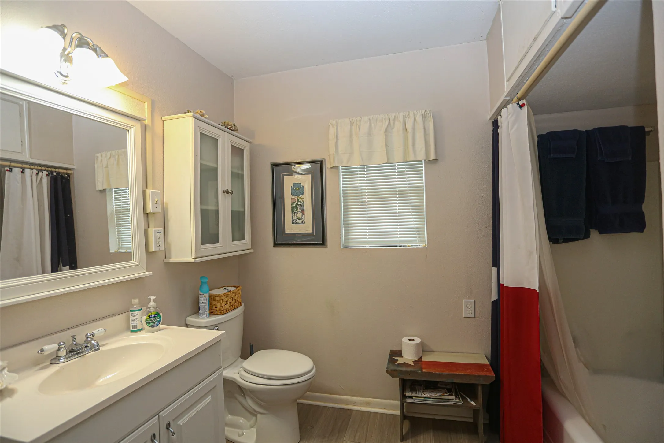 Farm For Sale in Comanche County , 12301 HWY 36, Comanche, Texas 76442, 3 Bedroom, 2 Bathroom, Garage spaces, 2,212 Sqft, built in 1940, mls#21209423, Real Estate Agent in Comanche, Homes For Sale in Comanche county, Homes For Sale in Comanche, Realtor in Comanche Texas, Real Estate Brokerage Independent Realty Texas, Luminita Cordes Realtor