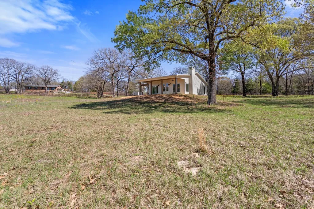 Farm For Sale in Smith County , 23326 CR 448, Lindale, Texas 75771, 2 Bedroom, 2 Bathroom, Garage spaces, 1,260 Sqft, built in 2022, mls#21210125, Real Estate Agent in Lindale, Homes For Sale in Smith county, Homes For Sale in Lindale, Realtor in Lindale Texas, Real Estate Brokerage Independent Realty Texas, Luminita Cordes Realtor