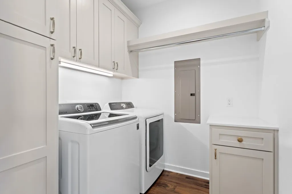 Farm For Sale in Smith County , 23326 CR 448, Lindale, Texas 75771, 2 Bedroom, 2 Bathroom, Garage spaces, 1,260 Sqft, built in 2022, mls#21210125, Real Estate Agent in Lindale, Homes For Sale in Smith county, Homes For Sale in Lindale, Realtor in Lindale Texas, Real Estate Brokerage Independent Realty Texas, Luminita Cordes Realtor
