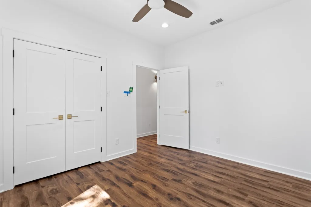 Farm For Sale in Smith County , 23326 CR 448, Lindale, Texas 75771, 2 Bedroom, 2 Bathroom, Garage spaces, 1,260 Sqft, built in 2022, mls#21210125, Real Estate Agent in Lindale, Homes For Sale in Smith county, Homes For Sale in Lindale, Realtor in Lindale Texas, Real Estate Brokerage Independent Realty Texas, Luminita Cordes Realtor