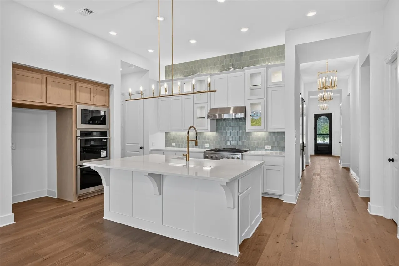 Single Family Residence For Sale in Grayson County , 2820 Hillview Lane, Sherman, Texas 75092, 4 Bedroom, 4 Bathroom, 3 Garage spaces, 2,796 Sqft, built in 2026, New Construction - Incomplete, mls#21210051, Real Estate Agent in Sherman, Homes For Sale in Grayson county, Homes For Sale in Sherman, Realtor in Sherman Texas, Real Estate Brokerage Independent Realty Texas, Luminita Cordes Realtor