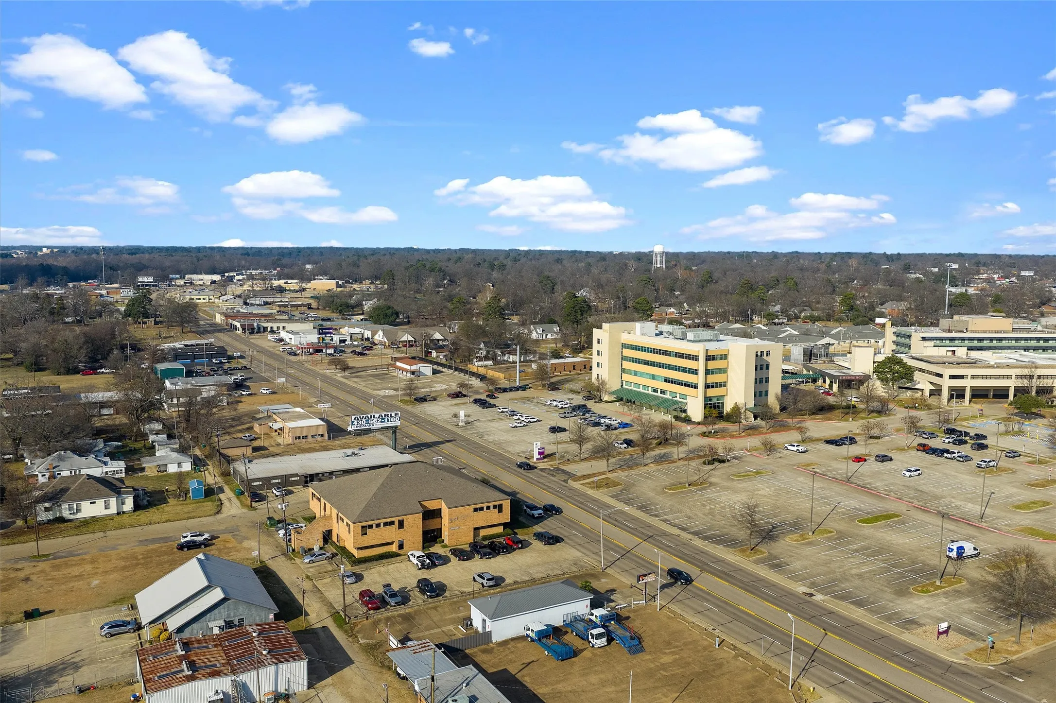 Office For Rent in Bowie County , 921 Texas Boulevard 2, Texarkana, Texas 75501, 0, 0, Garage spaces, 0 Sqft, built in 1985, Preowned, Price $8,000, mls#21210145, Real Estate Agent in Texarkana, Homes For Rent in Bowie county, Homes For Rent in Texarkana, Realtor in Texarkana Texas, Real Estate Brokerage Independent Realty Texas, Luminita Cordes Realtor