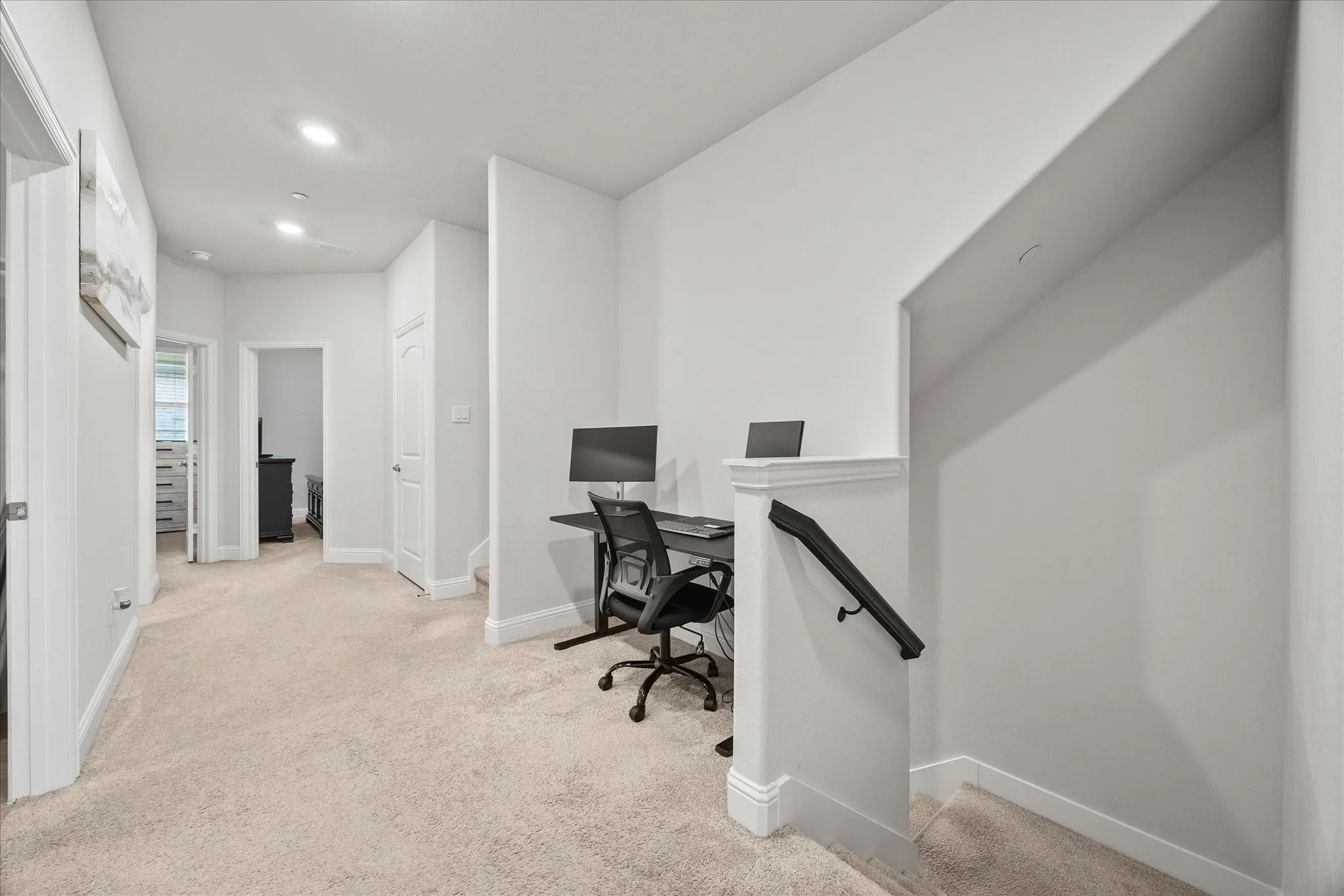 Townhouse For Sale in Collin County , 329 Baker Drive, Plano, Texas 75074, 4 Bedroom, 4 Bathroom, 2 Garage spaces, 2,035 Sqft, built in 2022, Preowned, mls#21199369, Real Estate Agent in Plano, Homes For Sale in Collin county, Homes For Sale in Plano, Realtor in Plano Texas, Real Estate Brokerage Independent Realty Texas, Luminita Cordes Realtor