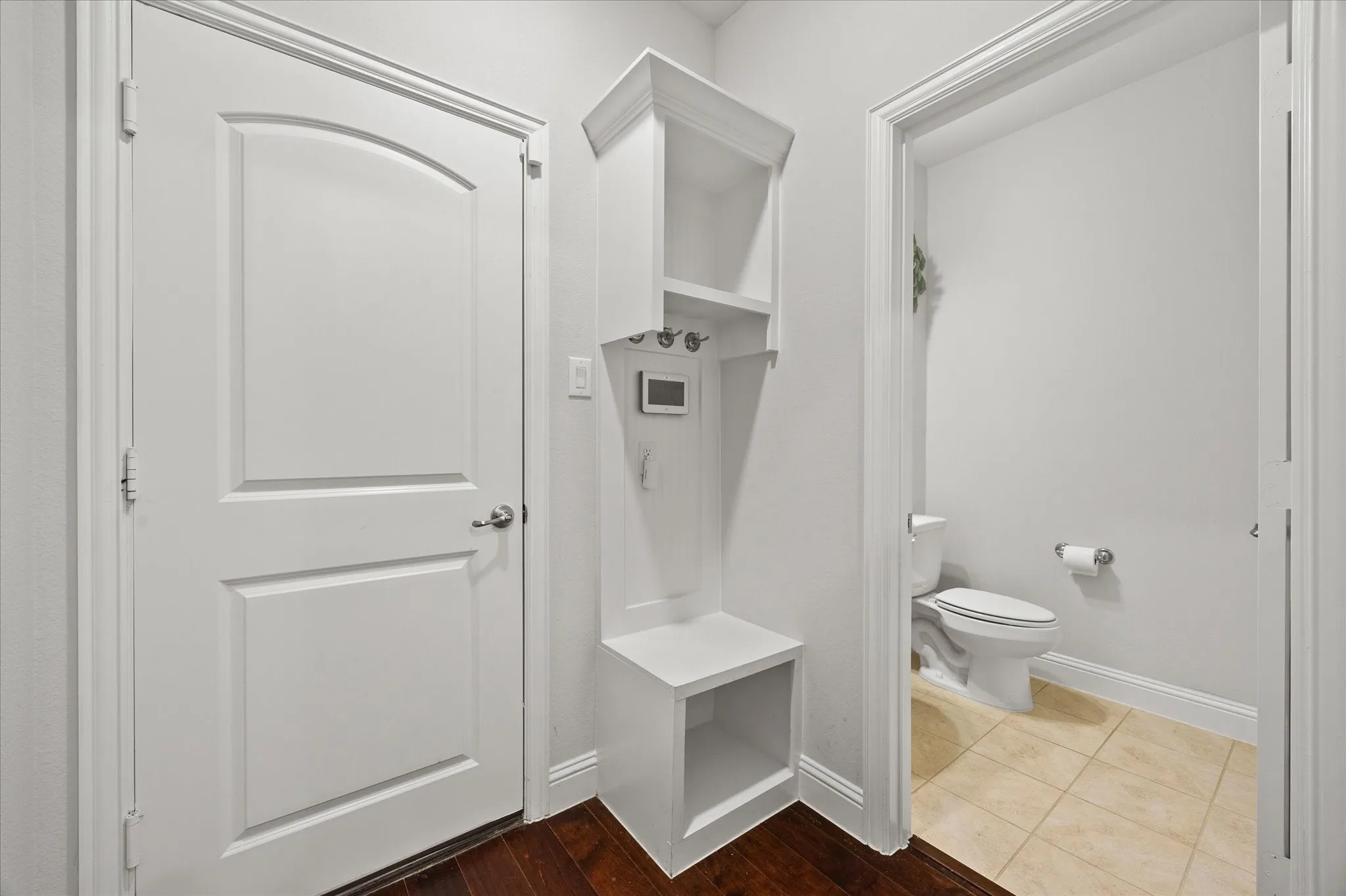 Townhouse For Sale in Collin County , 329 Baker Drive, Plano, Texas 75074, 4 Bedroom, 4 Bathroom, 2 Garage spaces, 2,035 Sqft, built in 2022, Preowned, mls#21199369, Real Estate Agent in Plano, Homes For Sale in Collin county, Homes For Sale in Plano, Realtor in Plano Texas, Real Estate Brokerage Independent Realty Texas, Luminita Cordes Realtor