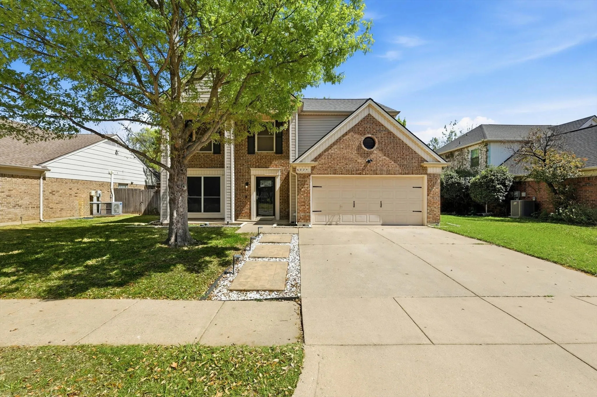 Single Family Residence For Sale