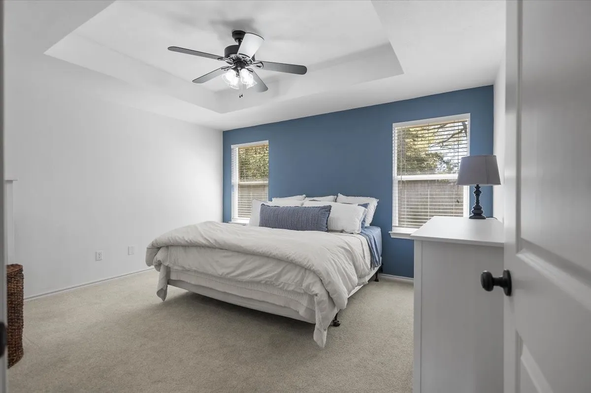 Single Family Residence For Sale in Smith County , 307 Mission Crest Circle, Lindale, Texas 75771, 3 Bedroom, 2 Bathroom, 2 Garage spaces, 1,457 Sqft, built in 2015, Price $279,000, mls#21210162, Real Estate Agent in Lindale, Homes For Sale in Smith county, Homes For Sale in Lindale, Realtor in Lindale Texas, Real Estate Brokerage Independent Realty Texas, Luminita Cordes Realtor