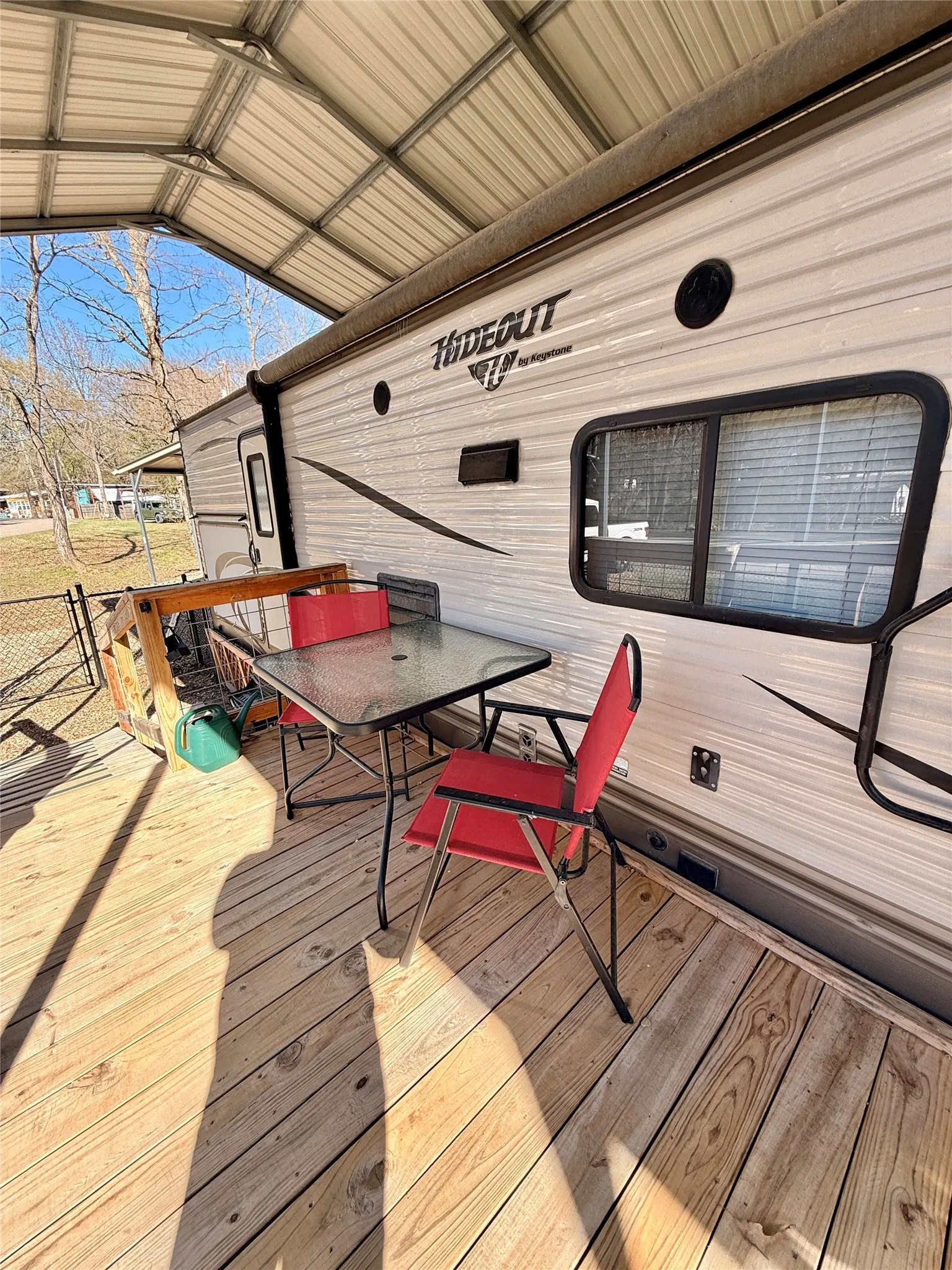 Single Family Residence For Sale in Wood County , 6435 FM 17 605, Yantis, Texas 75497, 2 Bedroom, 1 Bathroom, Garage spaces, 265 Sqft, built in 2017, Preowned, mls#21203007, Real Estate Agent in Yantis, Homes For Sale in Wood county, Homes For Sale in Yantis, Realtor in Yantis Texas, Real Estate Brokerage Independent Realty Texas, Luminita Cordes Realtor