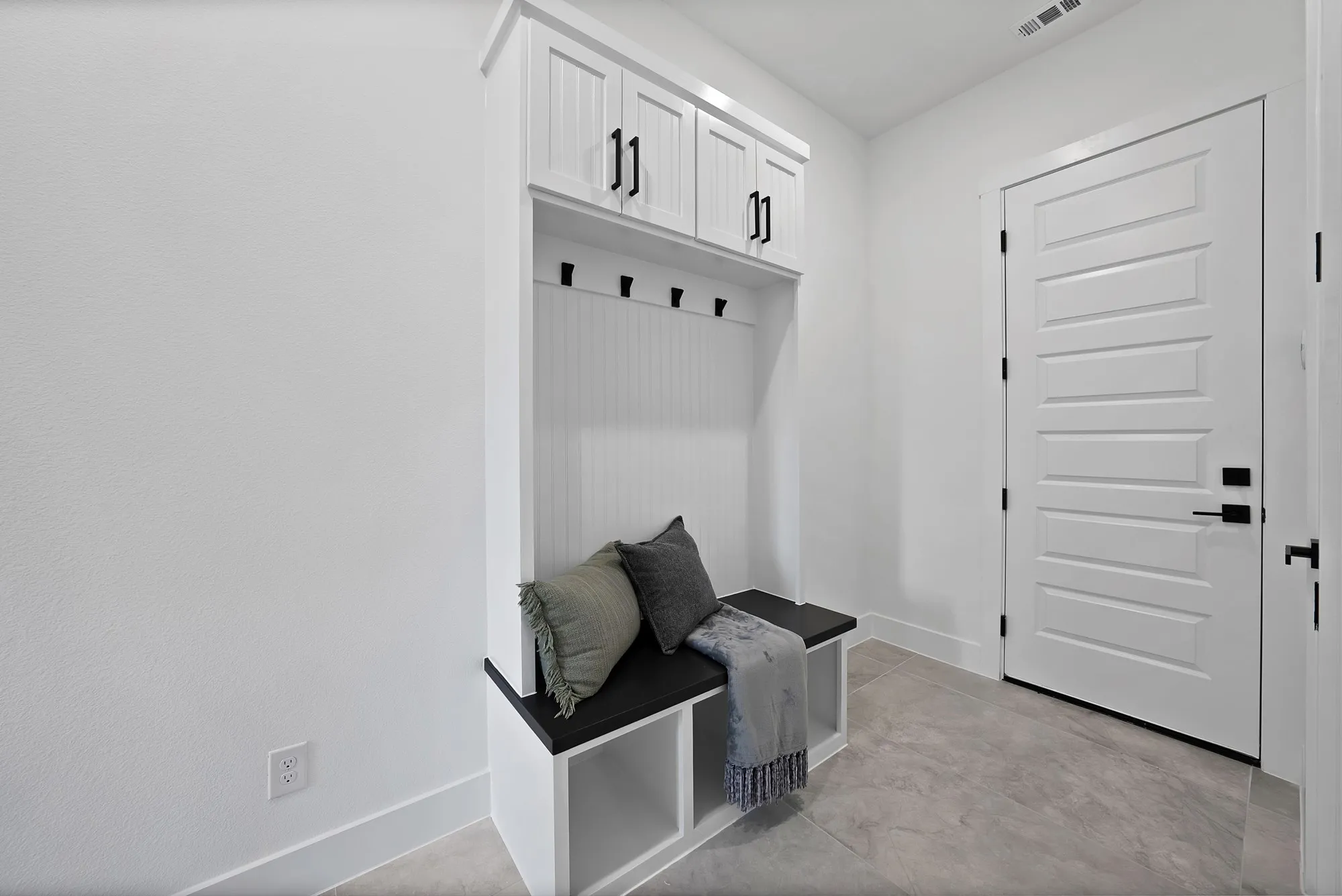 Single Family Residence For Sale in Hunt County , 3089 County Road 1076, Celeste, Texas 75423, 4 Bedroom, 3 Bathroom, 2 Garage spaces, 2,468 Sqft, built in 2026, New Construction - Complete, mls#21210212, Real Estate Agent in Celeste, Homes For Sale in Hunt county, Homes For Sale in Celeste, Realtor in Celeste Texas, Real Estate Brokerage Independent Realty Texas, Luminita Cordes Realtor