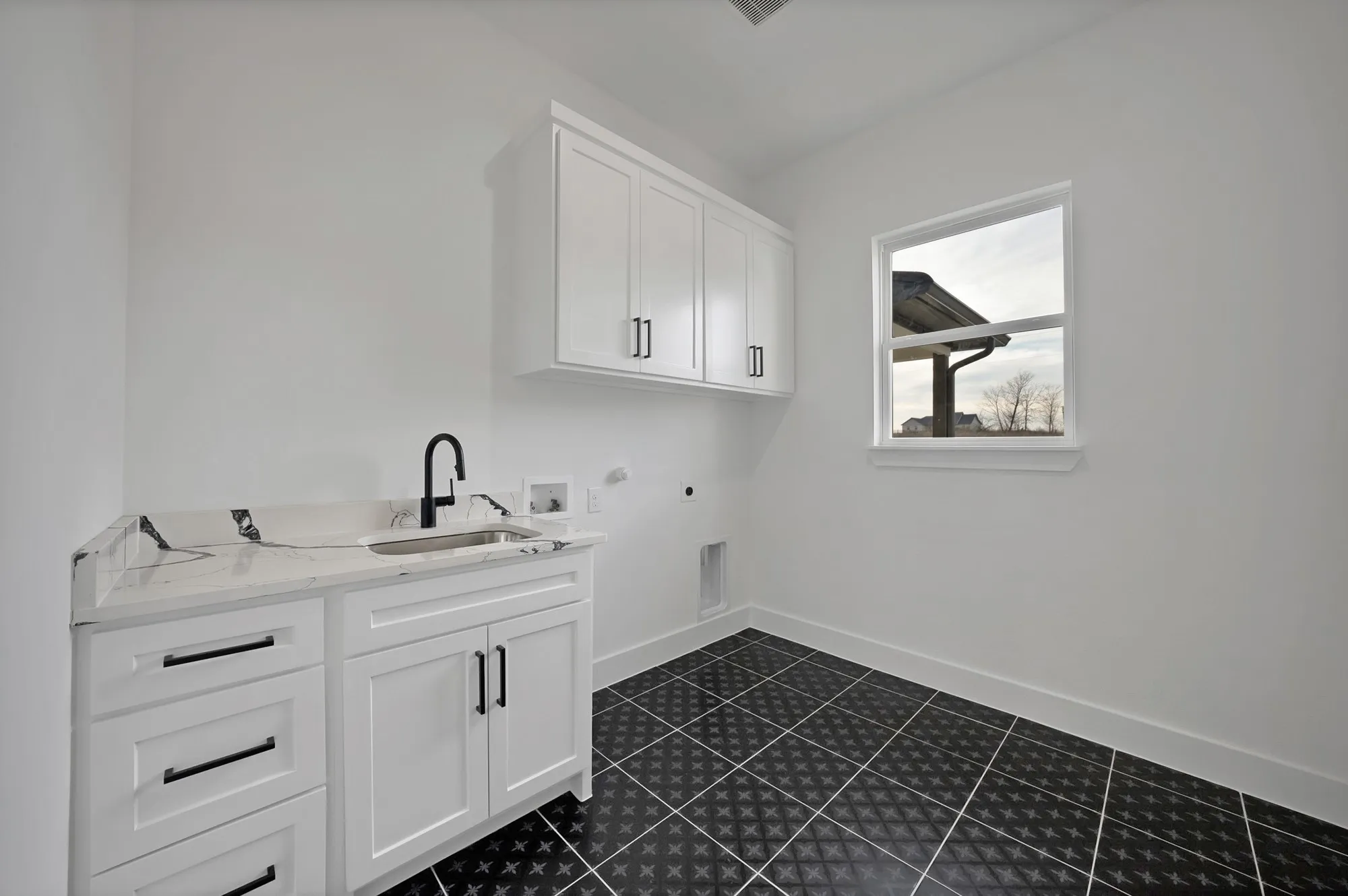 Single Family Residence For Sale in Hunt County , 3089 County Road 1076, Celeste, Texas 75423, 4 Bedroom, 3 Bathroom, 2 Garage spaces, 2,468 Sqft, built in 2026, New Construction - Complete, mls#21210212, Real Estate Agent in Celeste, Homes For Sale in Hunt county, Homes For Sale in Celeste, Realtor in Celeste Texas, Real Estate Brokerage Independent Realty Texas, Luminita Cordes Realtor