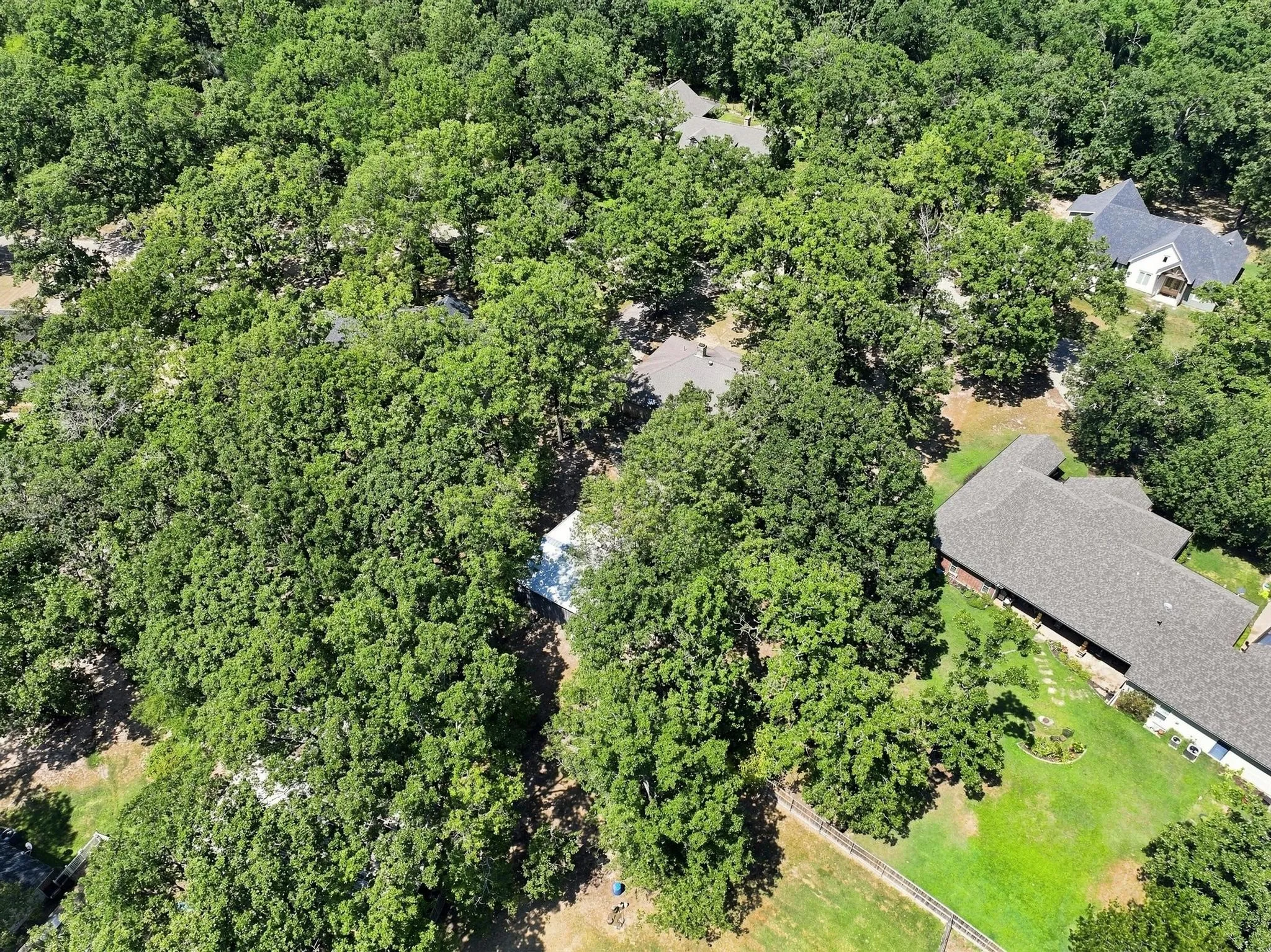Single Family Residence For Sale in Lamar County , 225 Red Oak Lane, Powderly, Texas 75473, 3 Bedroom, 2 Bathroom, 2 Garage spaces, 1,945 Sqft, built in 1993, Preowned, mls#21179791, Real Estate Agent in Powderly, Homes For Sale in Lamar county, Homes For Sale in Powderly, Realtor in Powderly Texas, Real Estate Brokerage Independent Realty Texas, Luminita Cordes Realtor
