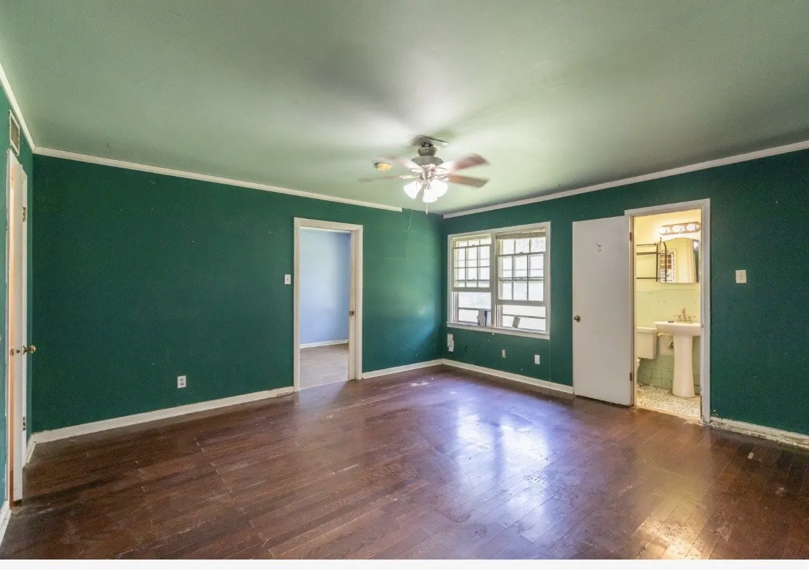 Single Family Residence For Sale in Taylor County , 2549 Madison Avenue, Abilene, Texas 79601, 3 Bedroom, 2 Bathroom, Garage spaces, 1,398 Sqft, built in 1956, mls#21210003, Real Estate Agent in Abilene, Homes For Sale in Taylor county, Homes For Sale in Abilene, Realtor in Abilene Texas, Real Estate Brokerage Independent Realty Texas, Luminita Cordes Realtor