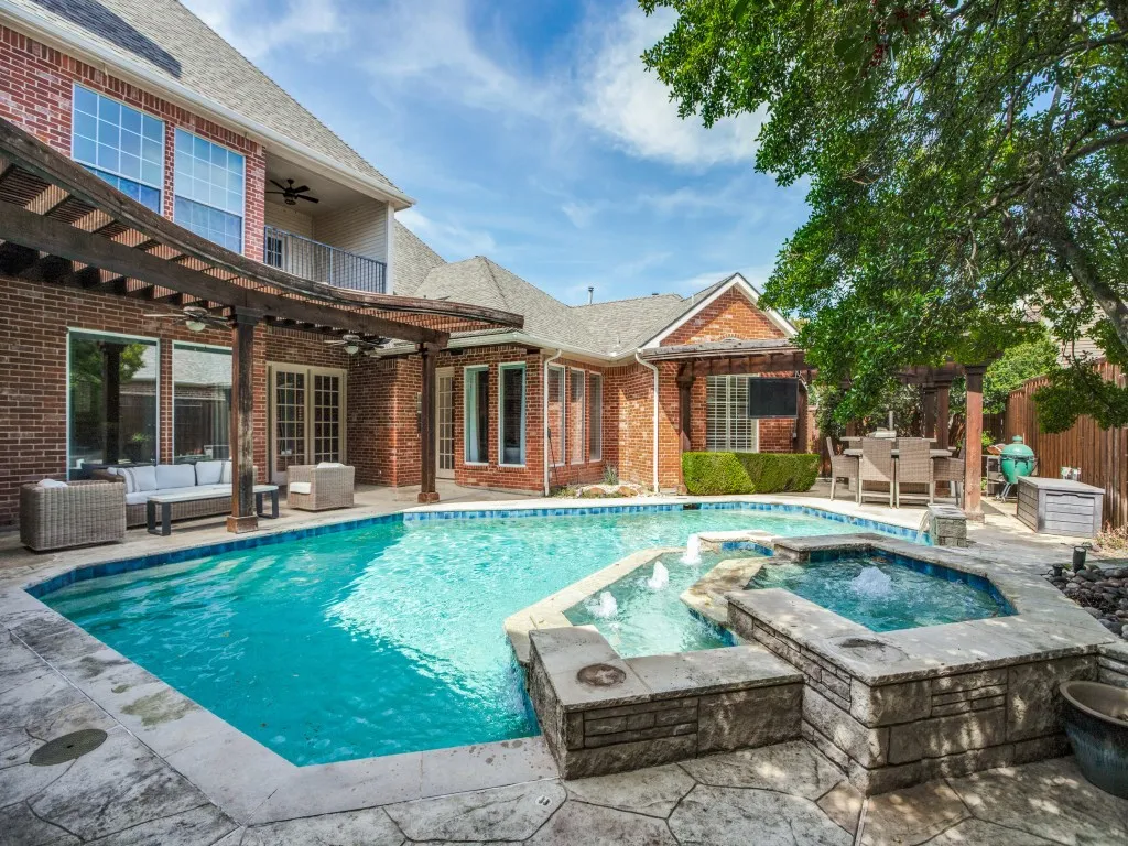 Single Family Residence For Sale in Collin County , 5125 Marble Falls Lane, Plano, Texas 75093, 5 Bedroom, 5 Bathroom, 3 Garage spaces, 5,393 Sqft, built in 1996, mls#21207522, Real Estate Agent in Plano, Homes For Sale in Collin county, Homes For Sale in Plano, Realtor in Plano Texas, Real Estate Brokerage Independent Realty Texas, Luminita Cordes Realtor